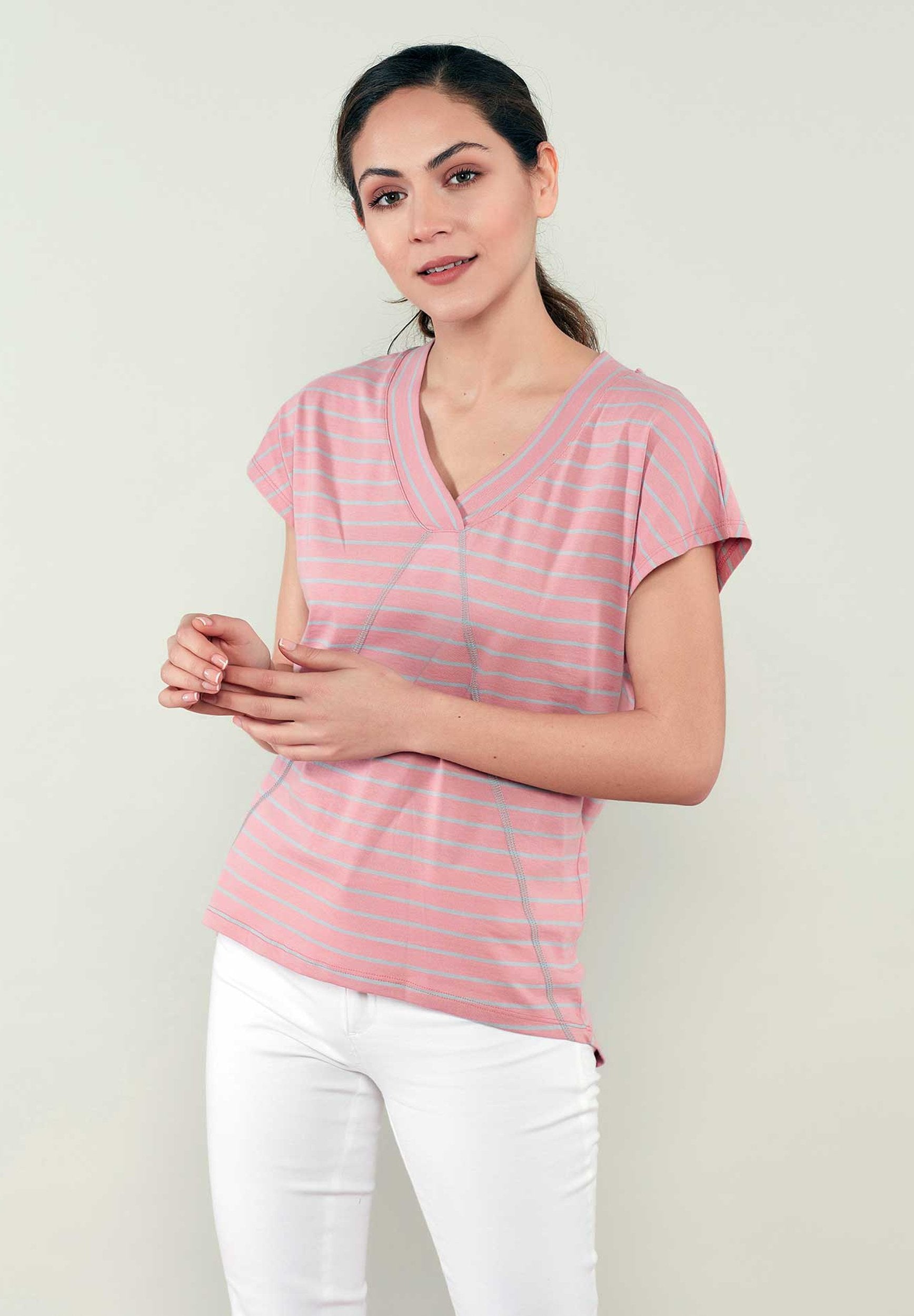 Ringelshirt aus Bio-Baumwolle mit kontrast Naehten