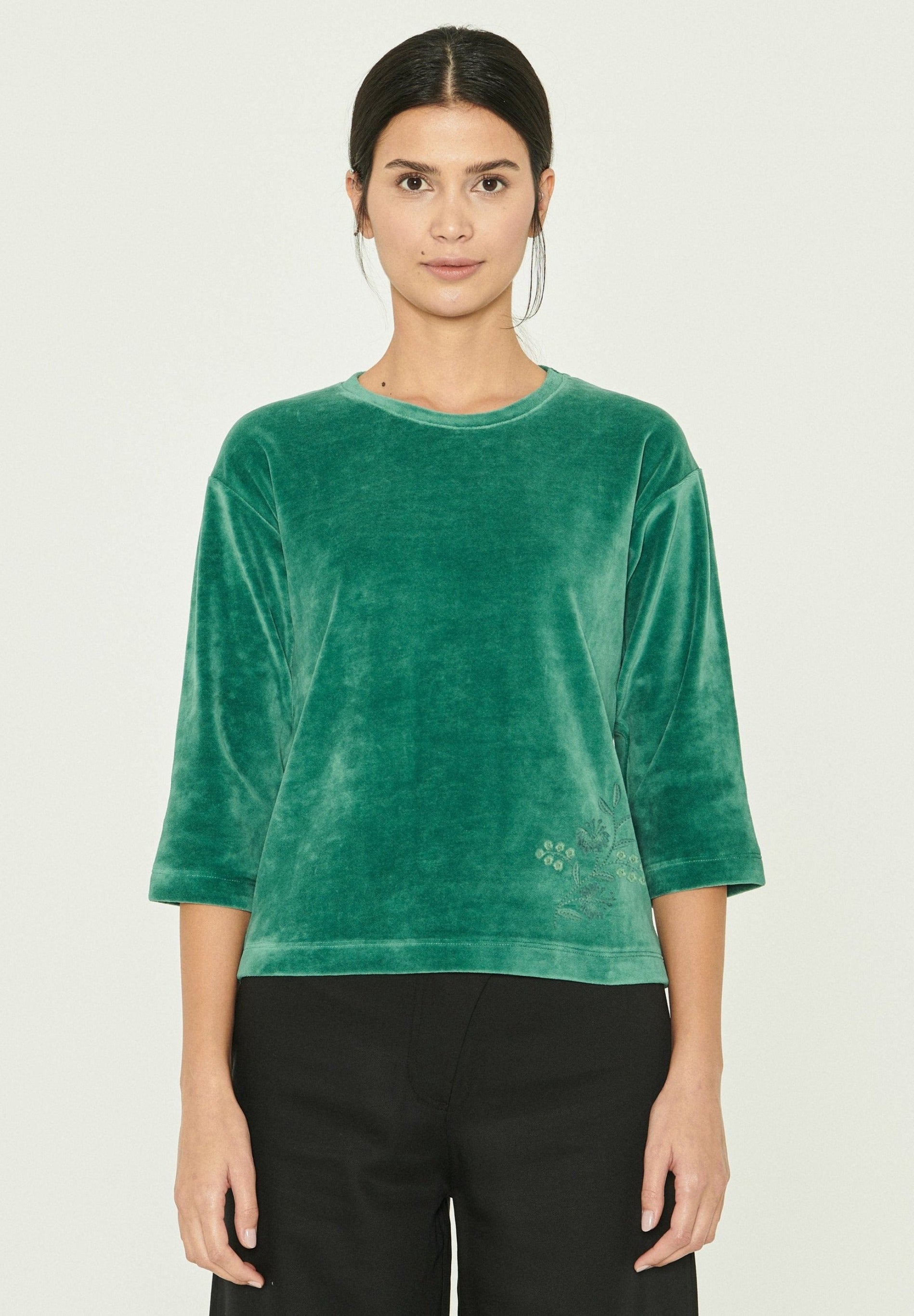 Samtbluse aus Bio-Baumwolle und Recyceltes Polyester mit Stickerei