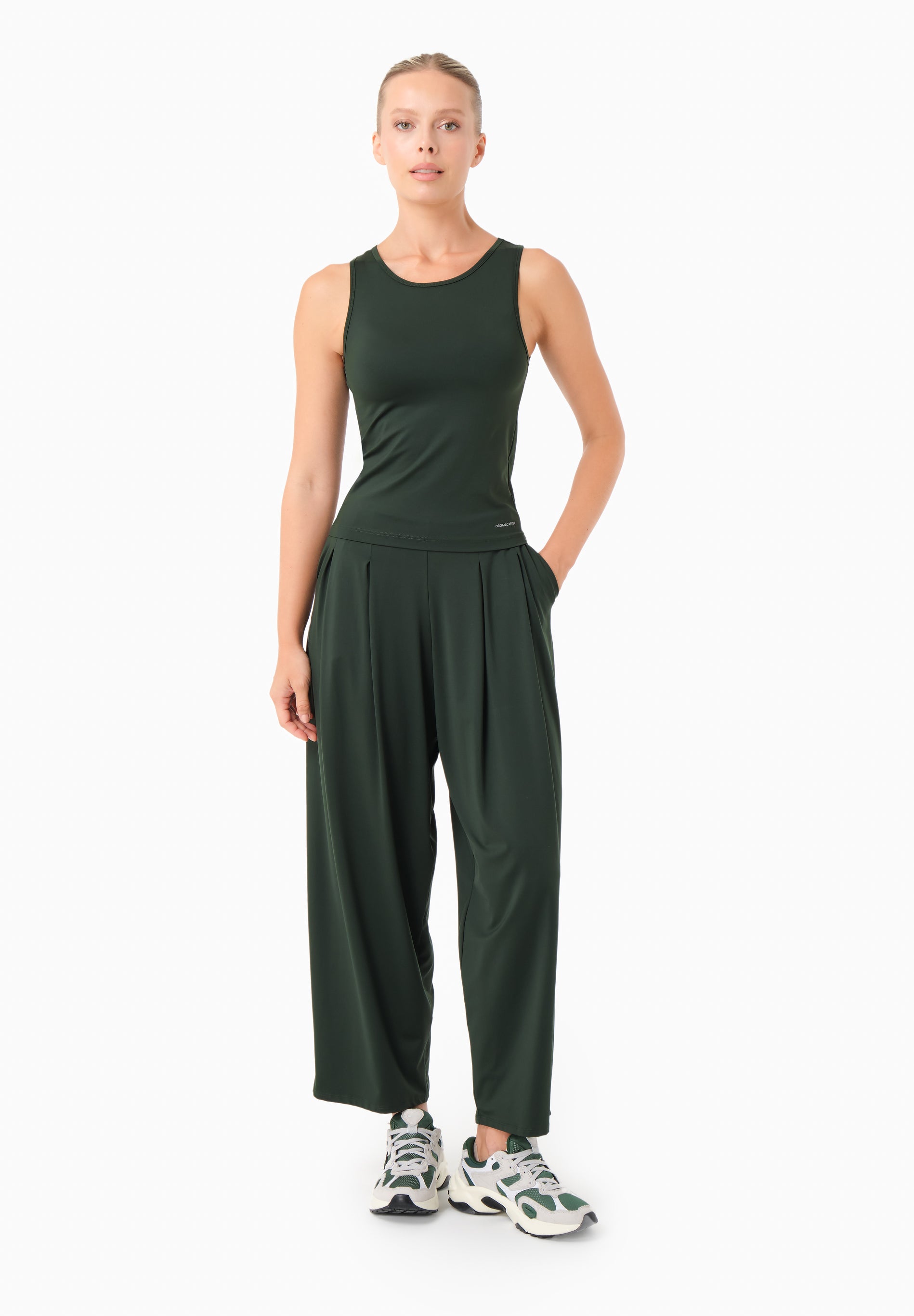 ANNYA | Sportliches Tanktop aus recyceltem Polyamid