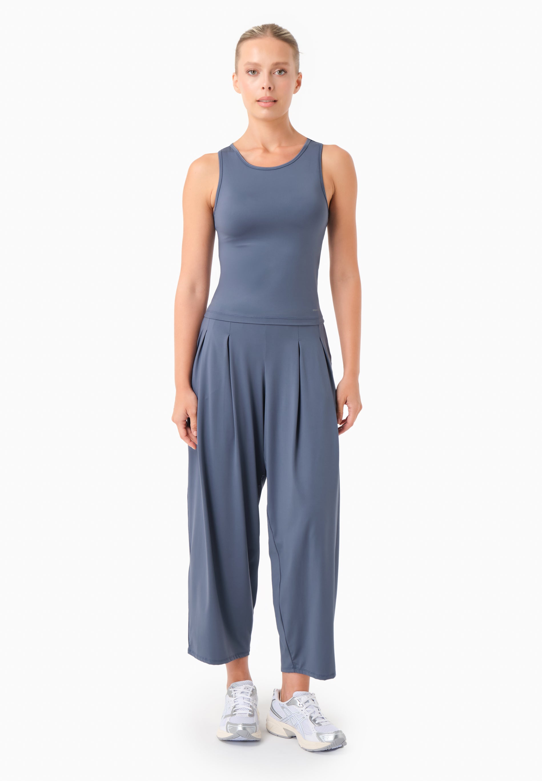 ANNYA | Sportliches Tanktop aus recyceltem Polyamid