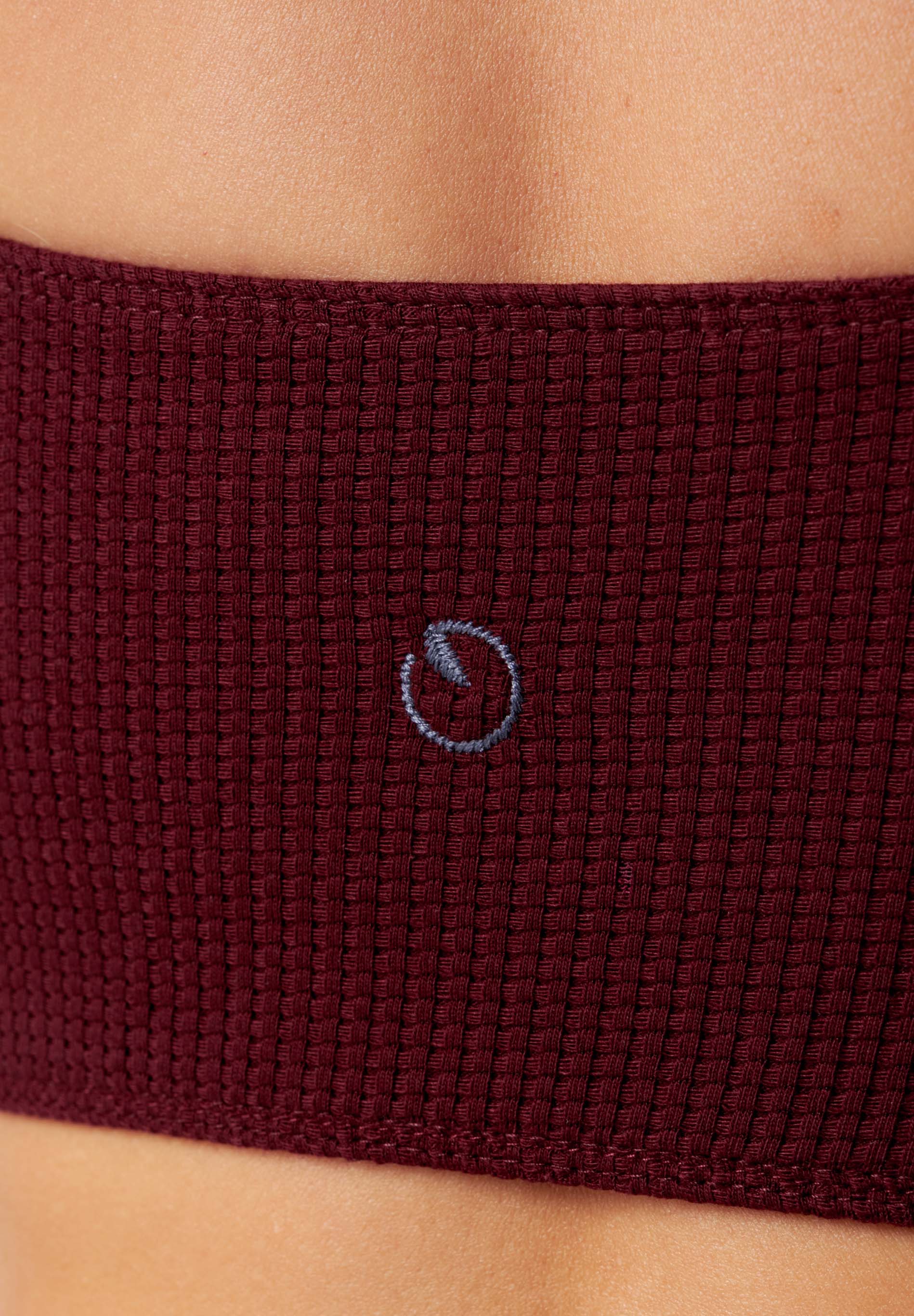 BELLA | Waffel Crop Top aus Bio-Baumwolle und recyceltem Polyester
