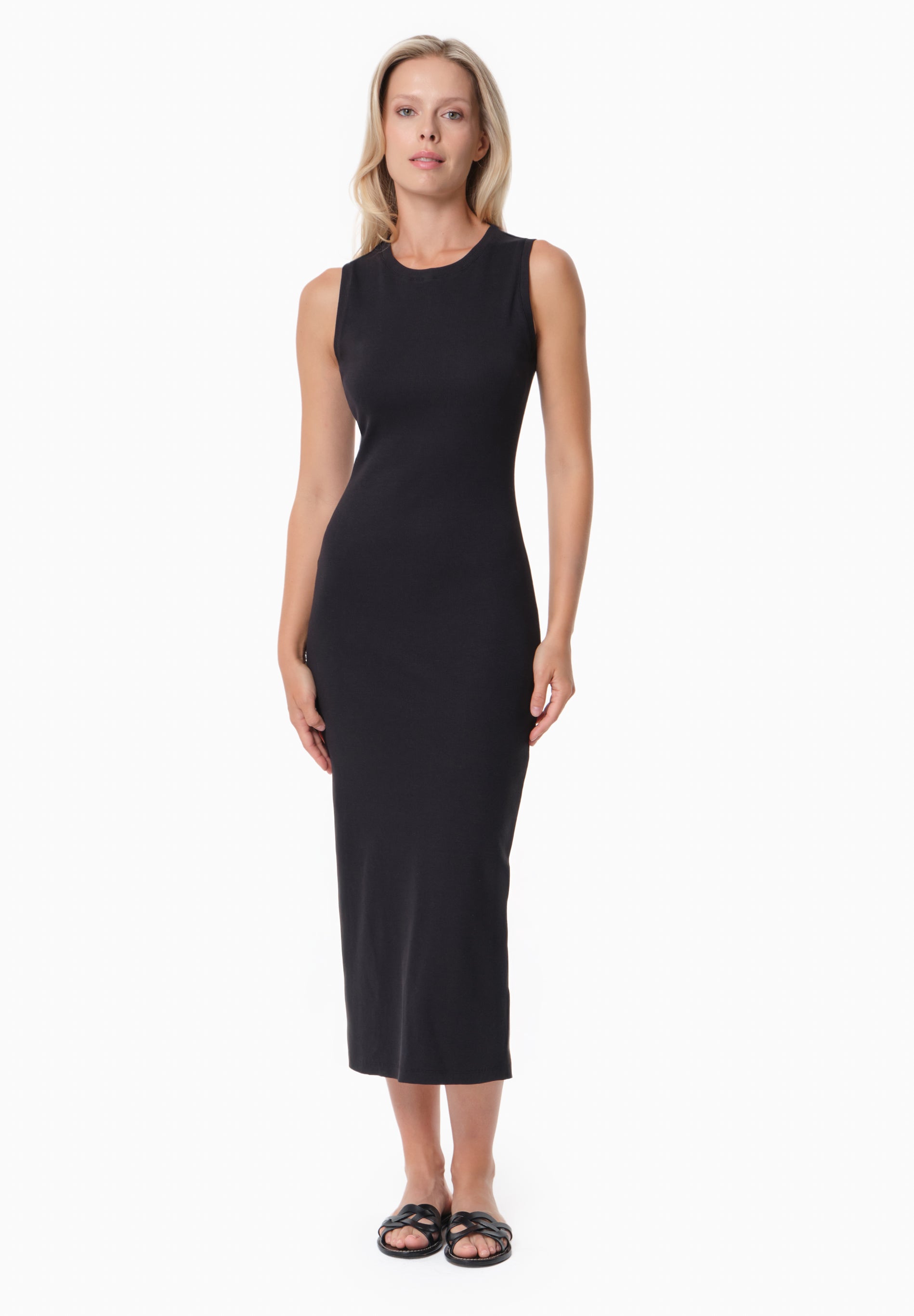 DURRU | Geripptes Kleid aus Bio-Baumwolle
