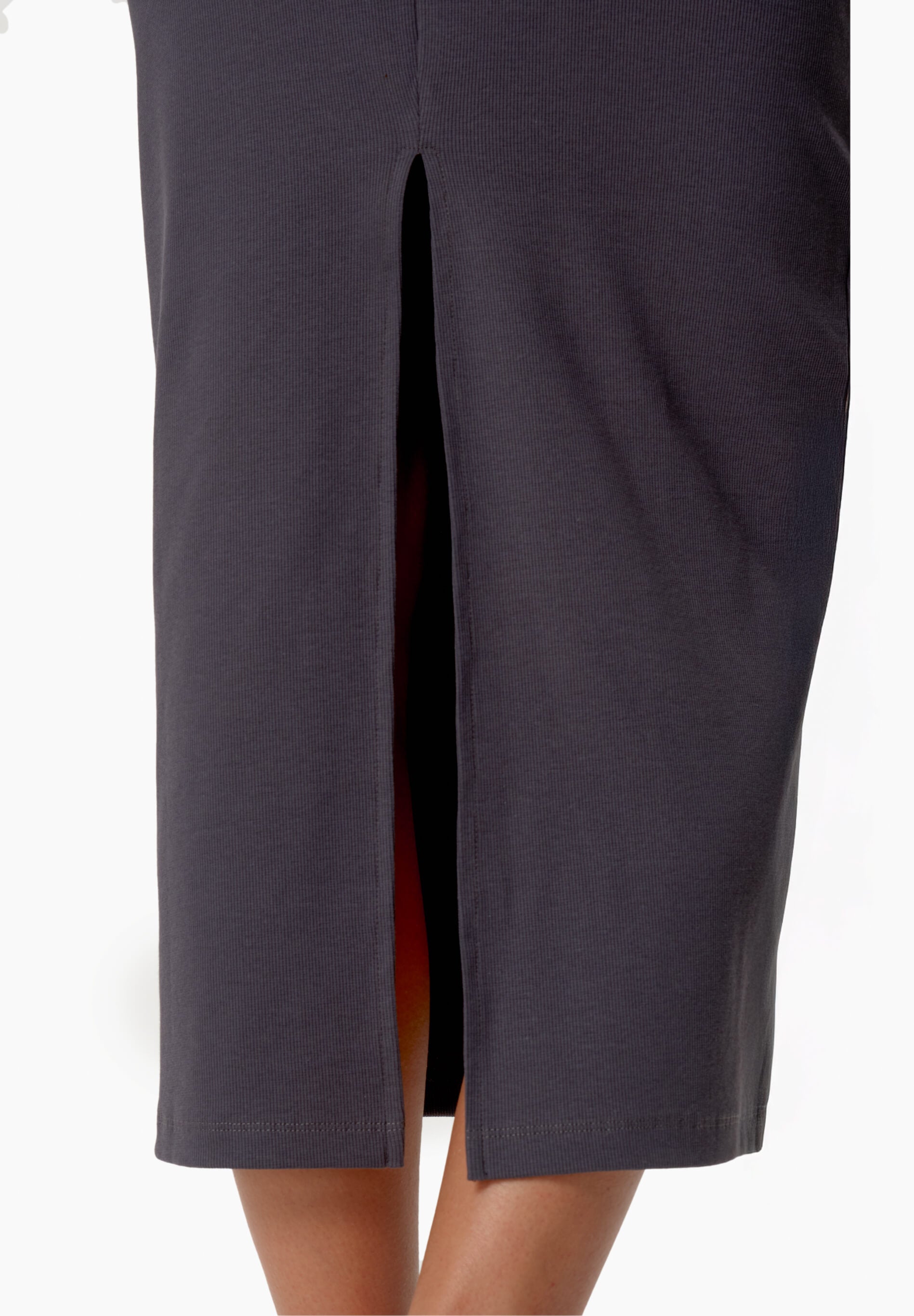 DURRU | Geripptes Kleid aus Bio-Baumwolle