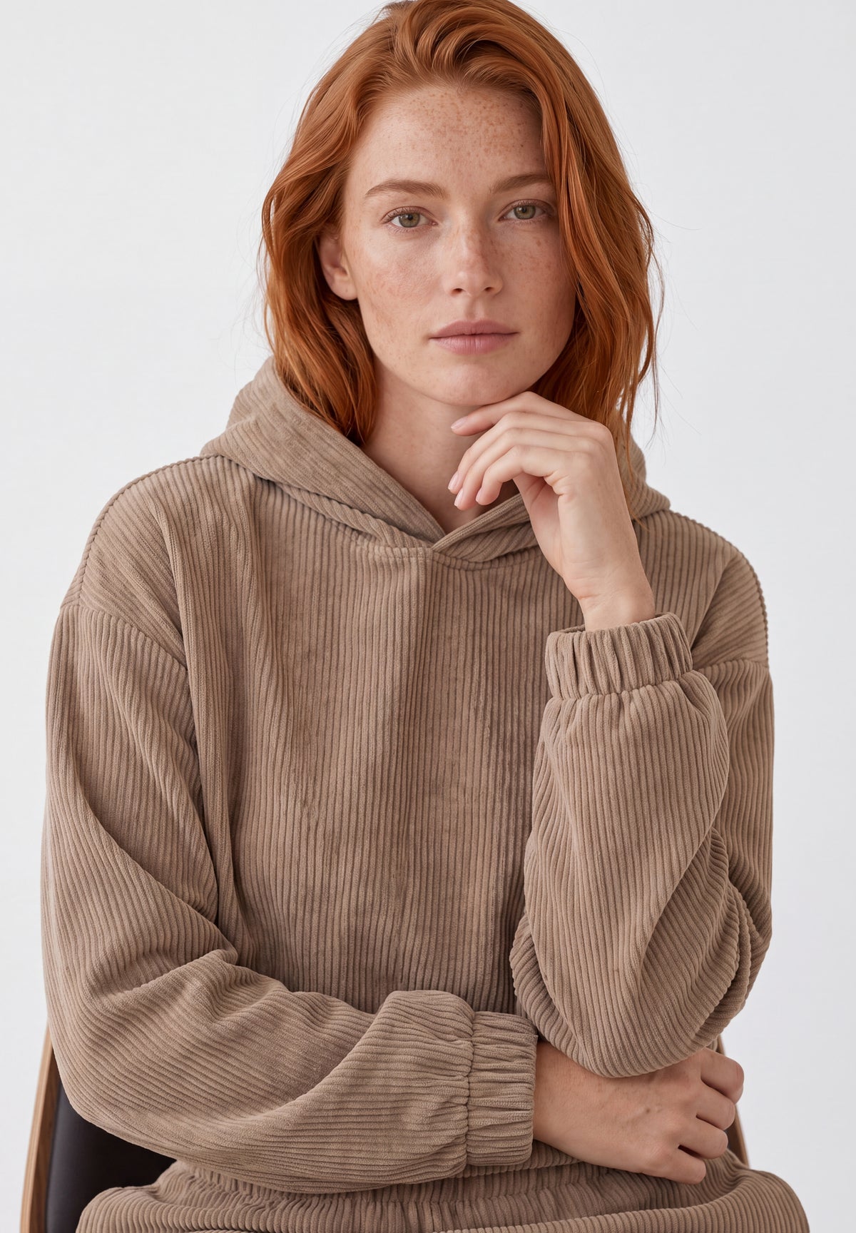 Cropped Cord-Hoodie aus Bio-Baumwolle