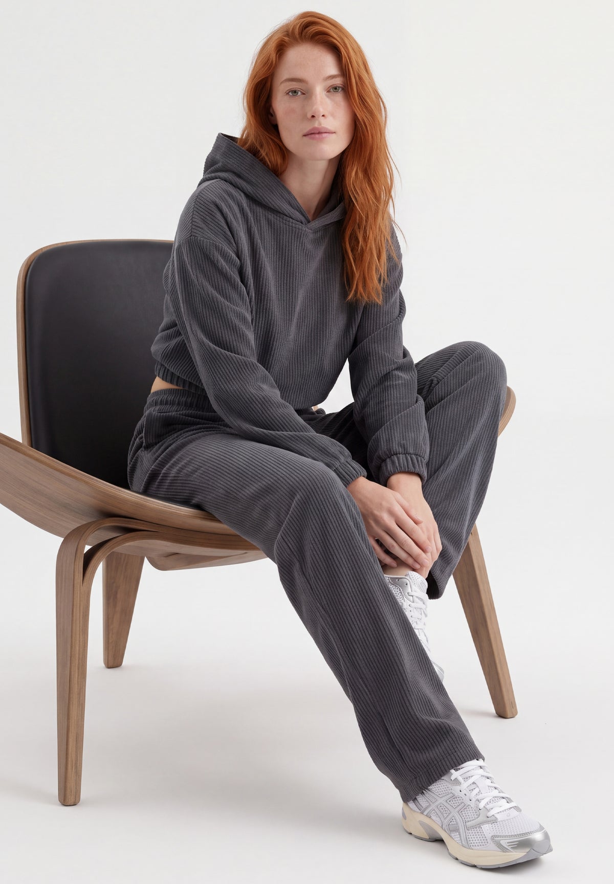 Cropped Cord-Hoodie aus Bio-Baumwolle