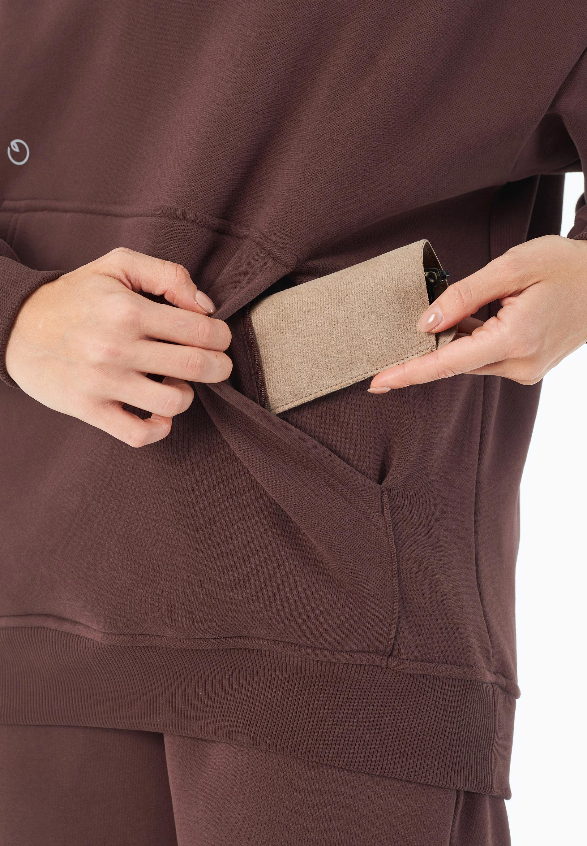 HARVINN | Essentials Travel Unisex Hoodie aus Bio-Baumwolle und recyceltem Polyester