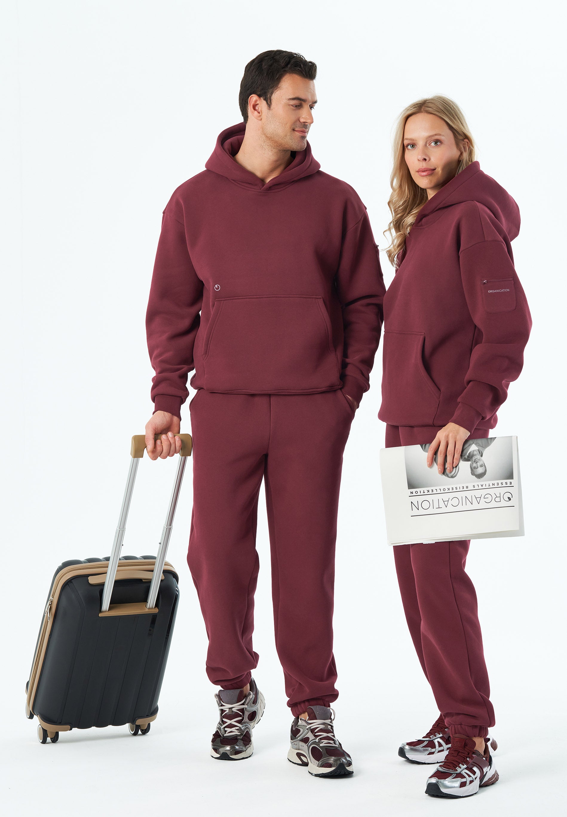 HARVINN | Essentials Travel Unisex Hoodie aus Bio-Baumwolle und recyceltem Polyester
