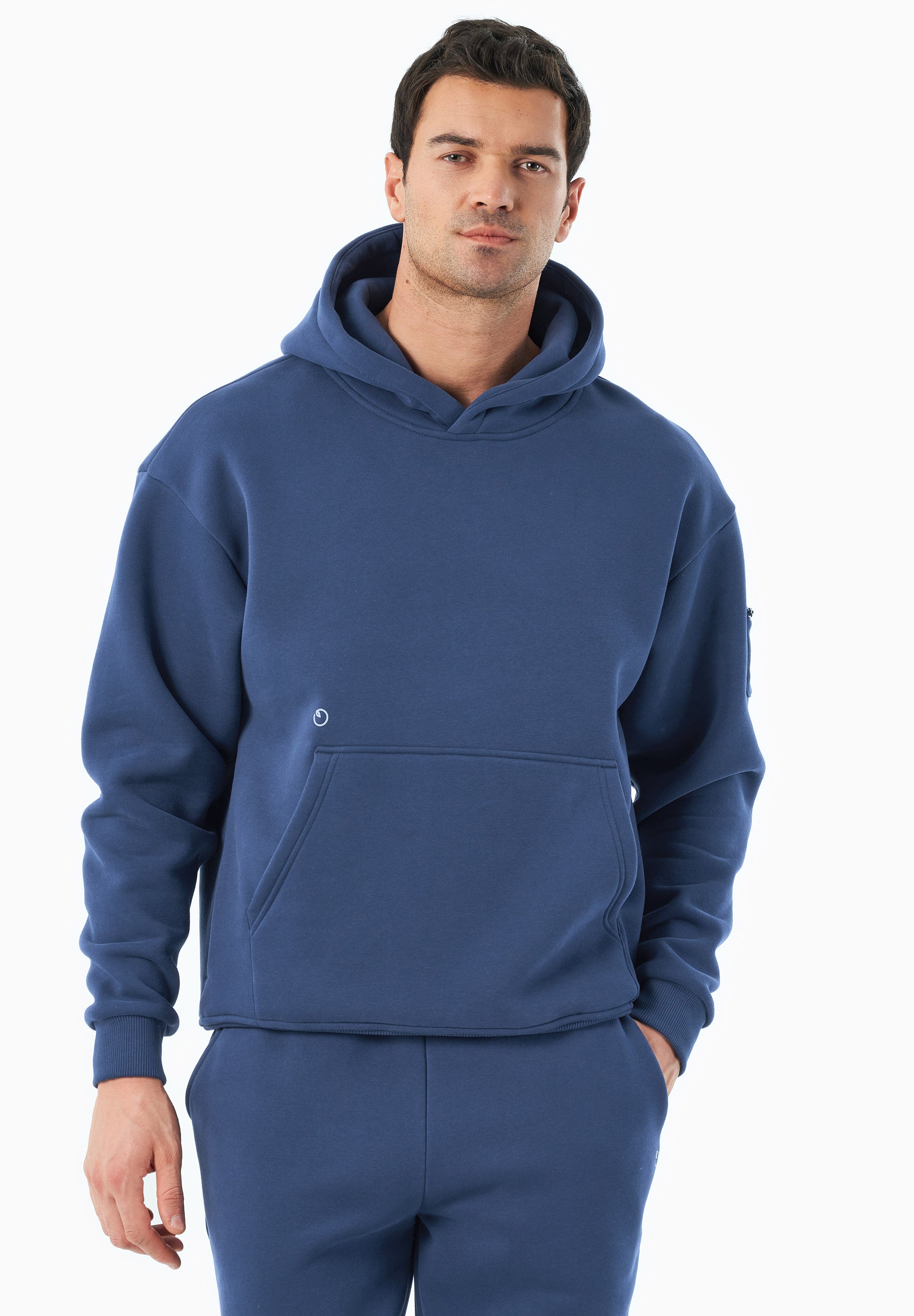 HARVINN | Essentials Travel Unisex Hoodie aus Bio-Baumwolle und recyceltem Polyester