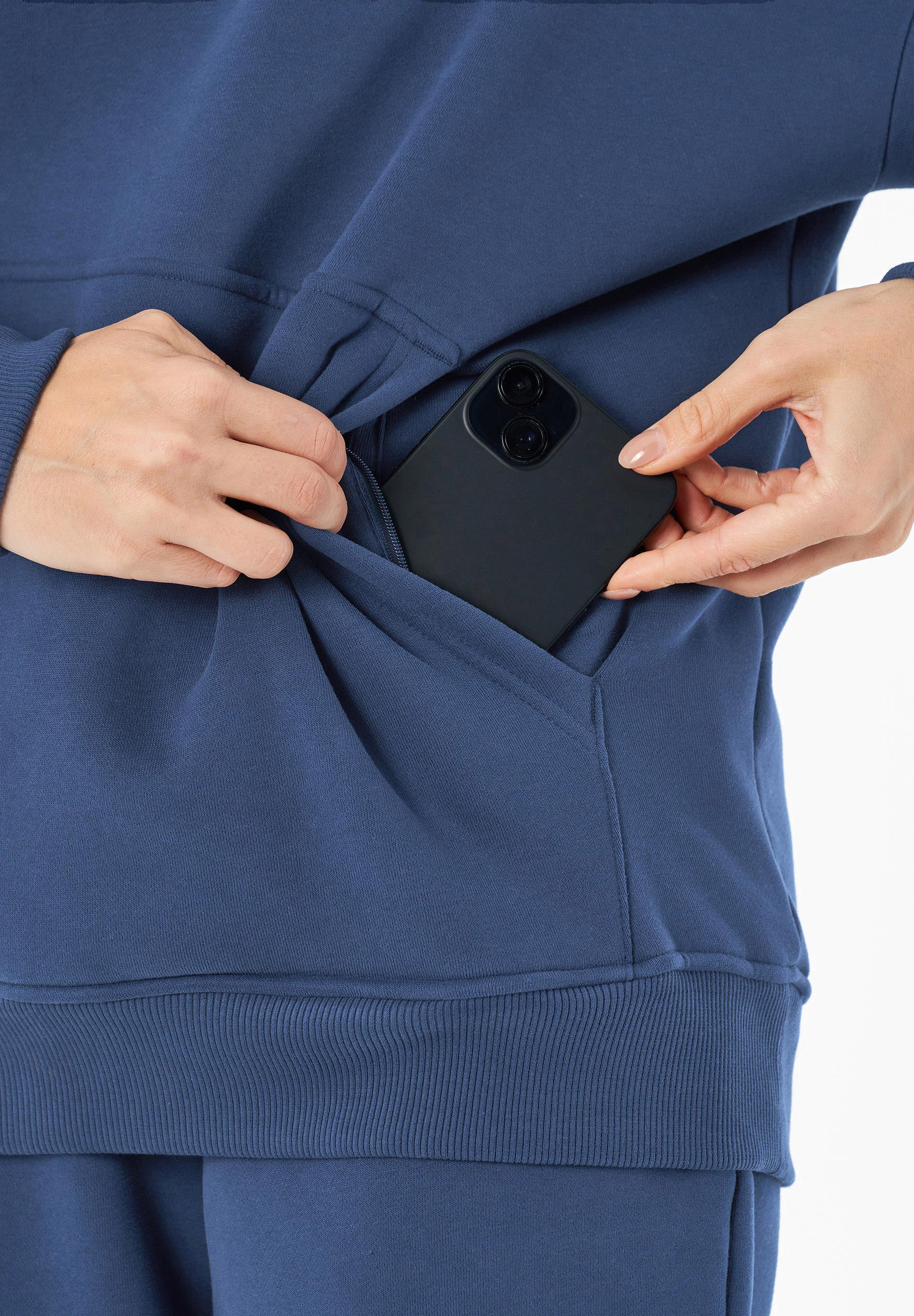 HARVINN | Essentials Travel Unisex Hoodie aus Bio-Baumwolle und recyceltem Polyester