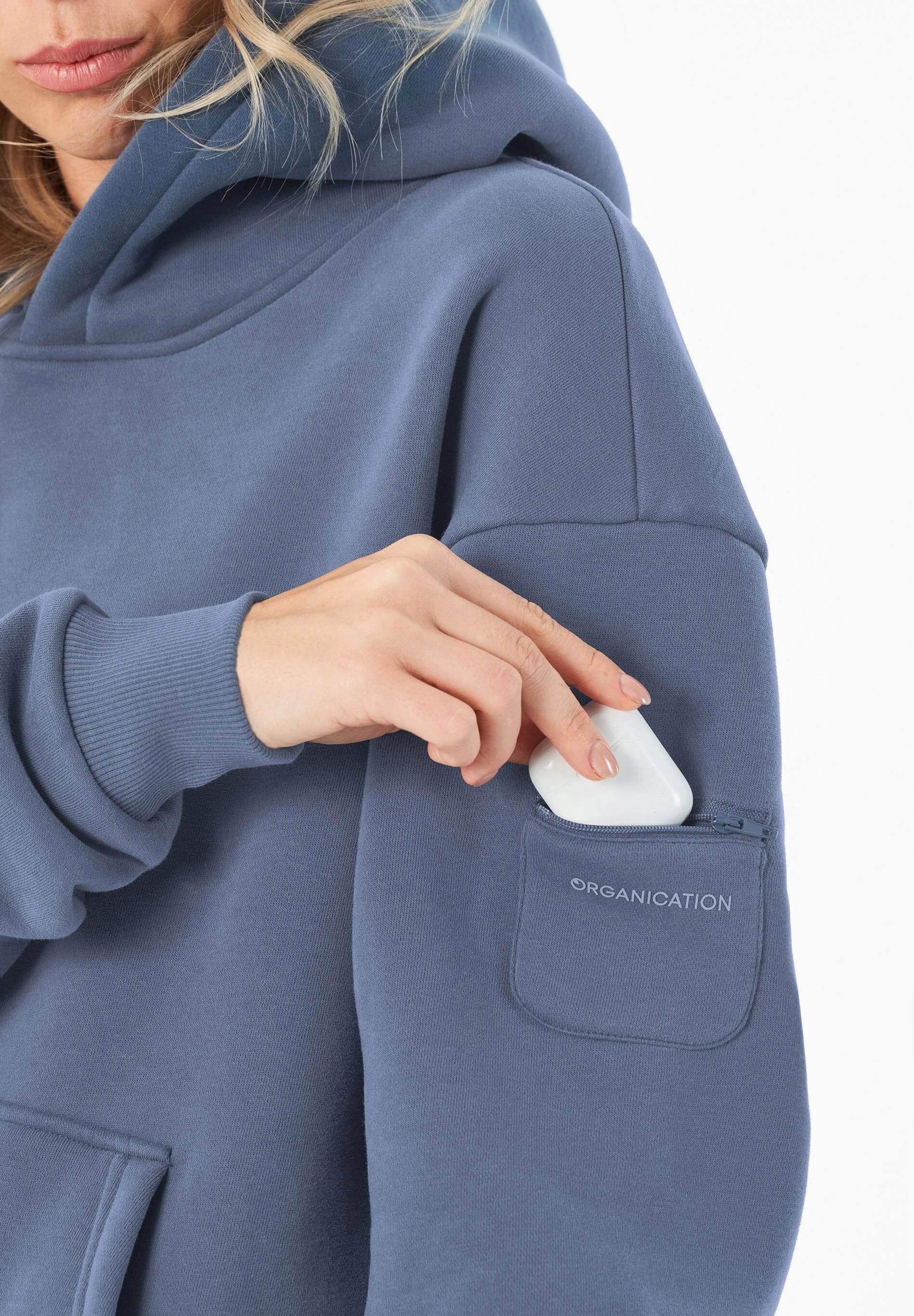 HARVINN | Essentials Travel Unisex Hoodie aus Bio-Baumwolle und recyceltem Polyester