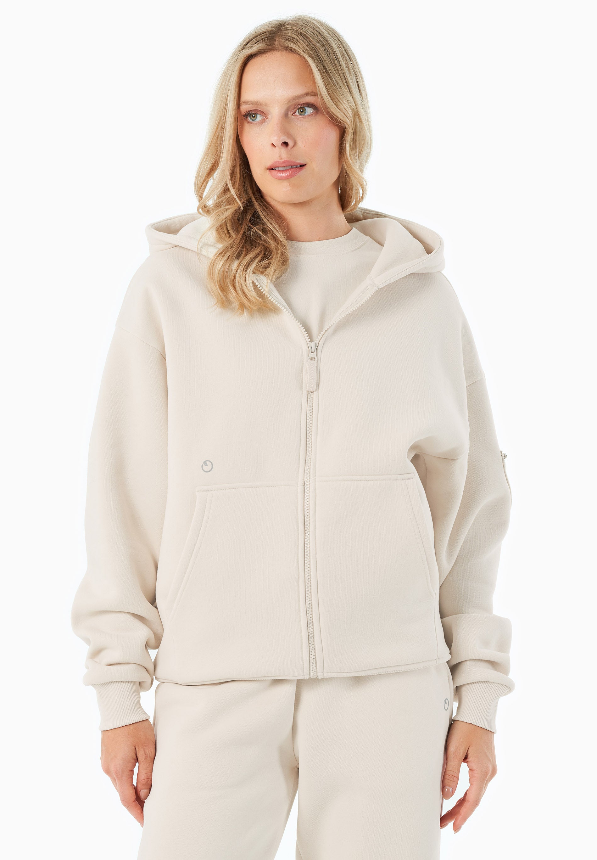 JENNA | Essentials Travel Unisex Full Zip-Hoodie aus Bio-Baumwolle und recyceltem Polyester