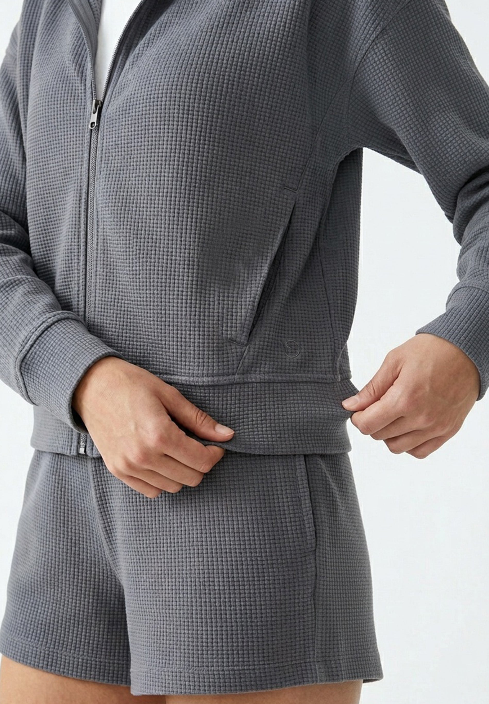 JENNIFER | Waffel-Hoodiejacke aus Bio-Baumwolle & recyceltem Polyester