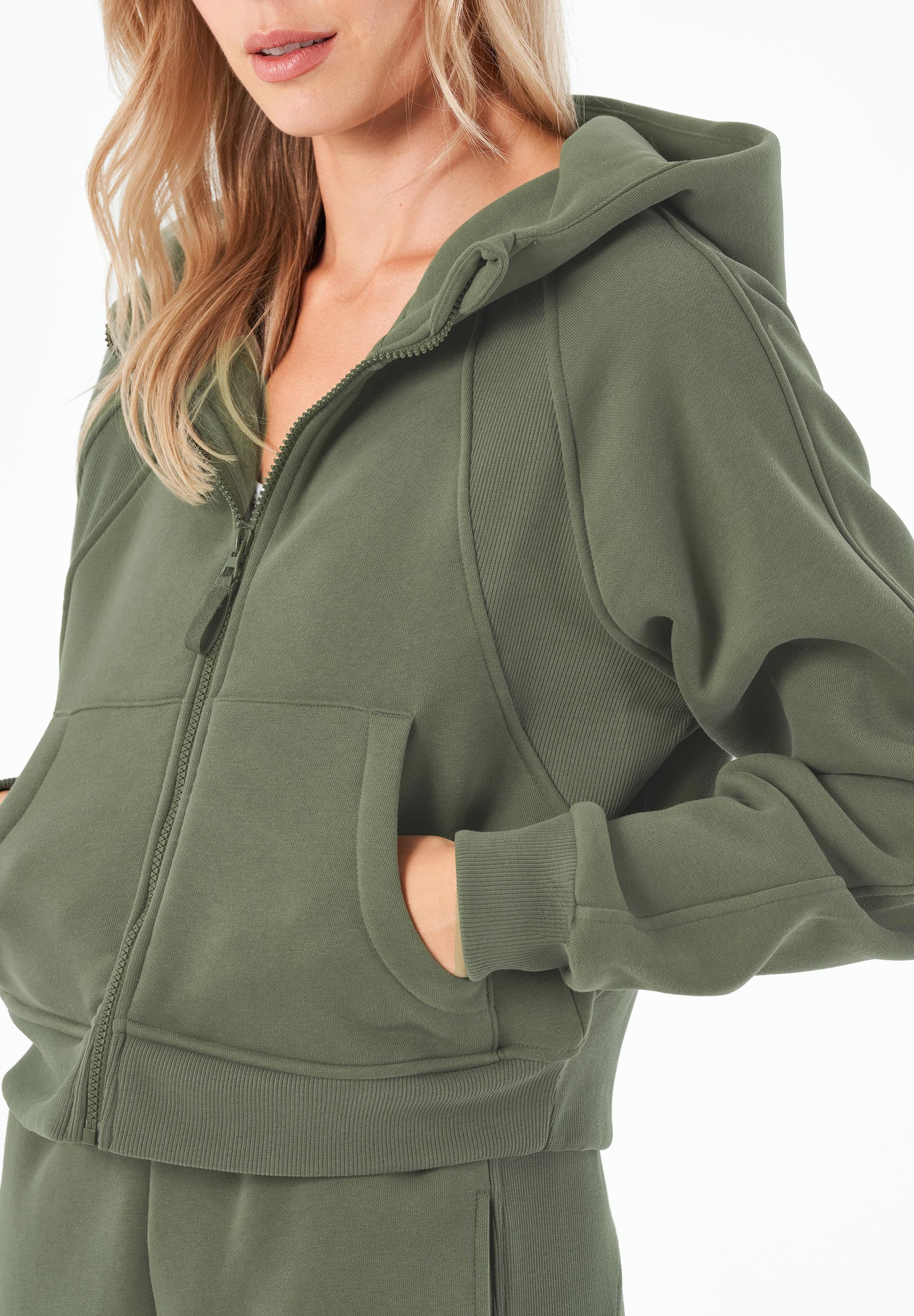 JODDY | Essentials Full Zip-Hoodie aus Bio-Baumwolle und recyceltem Polyester