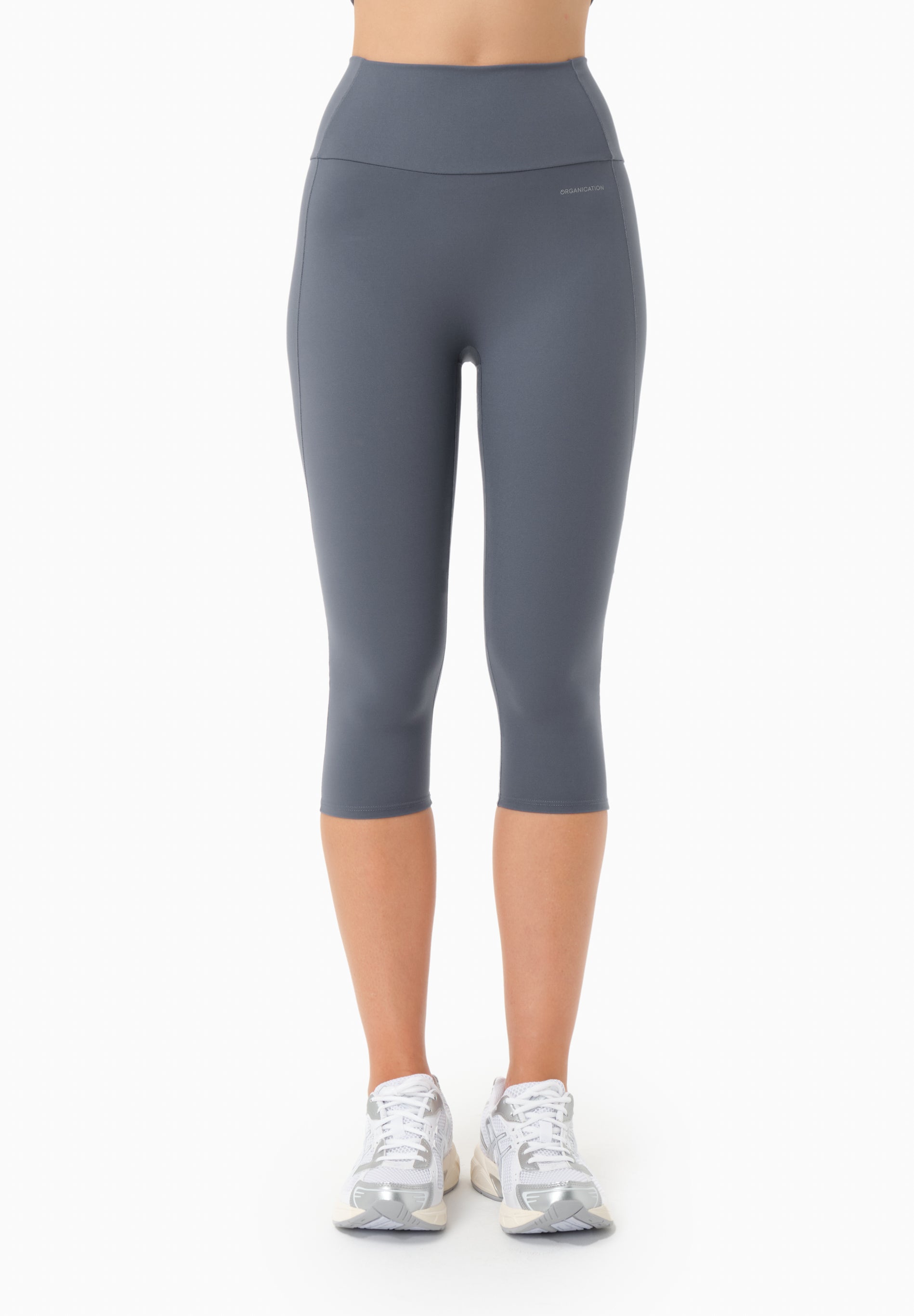 LAILLA | Capri-Leggings aus recyceltem Polyamid