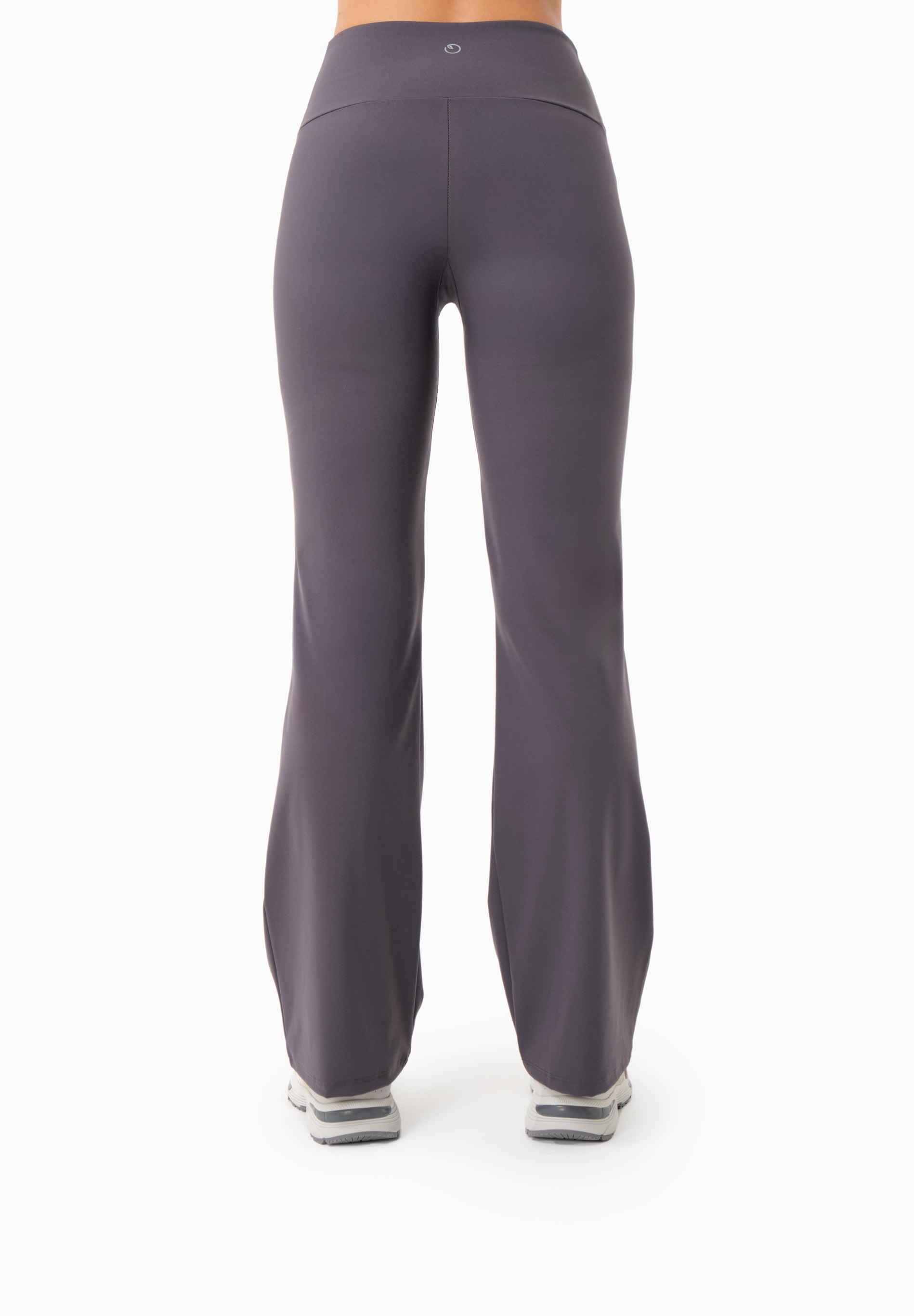 LAVINN | Weit geschnittene Hoses aus recyceltem Polyamid