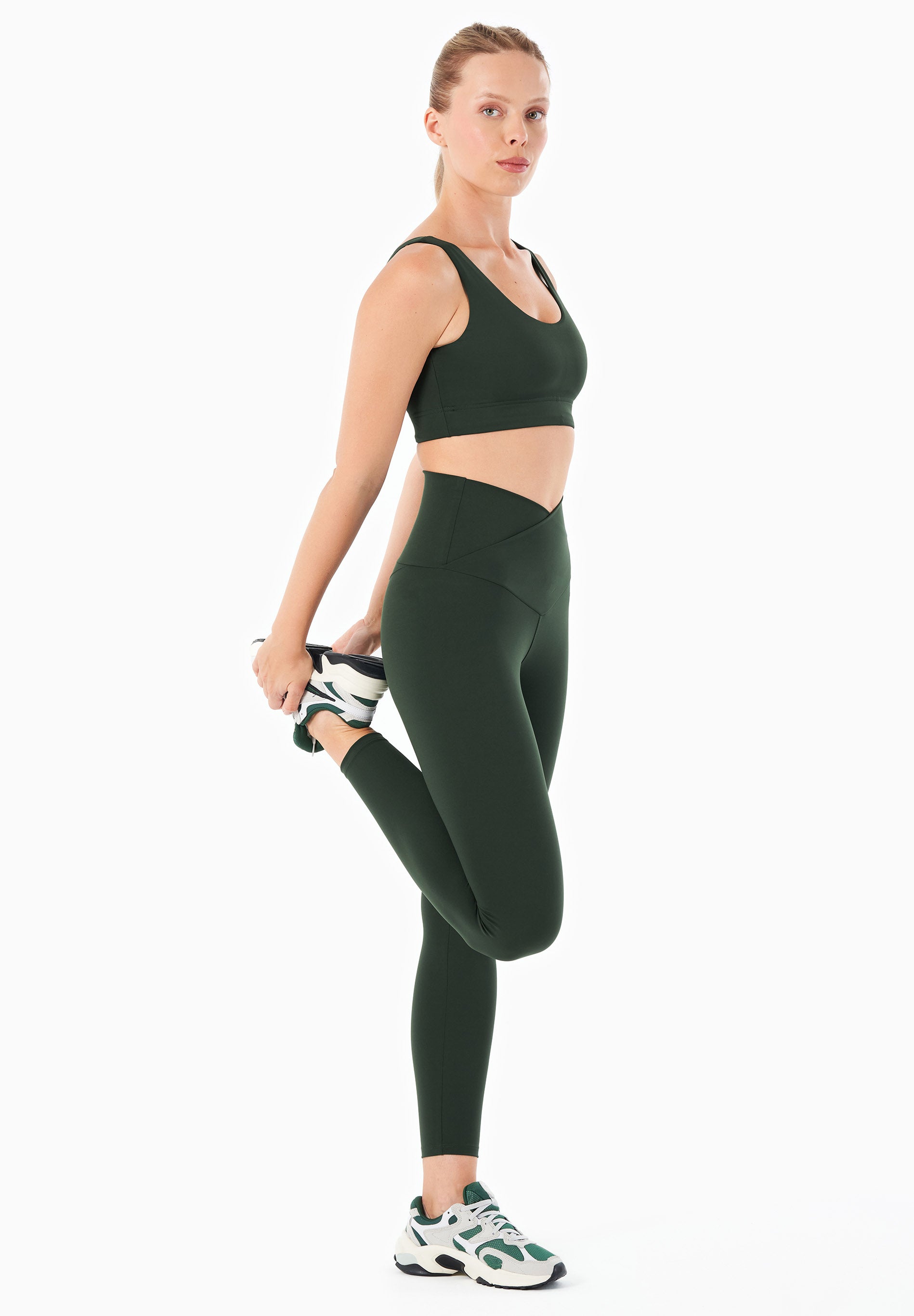 LIBBY | High Waist Leggings aus recyceltem Polyamid