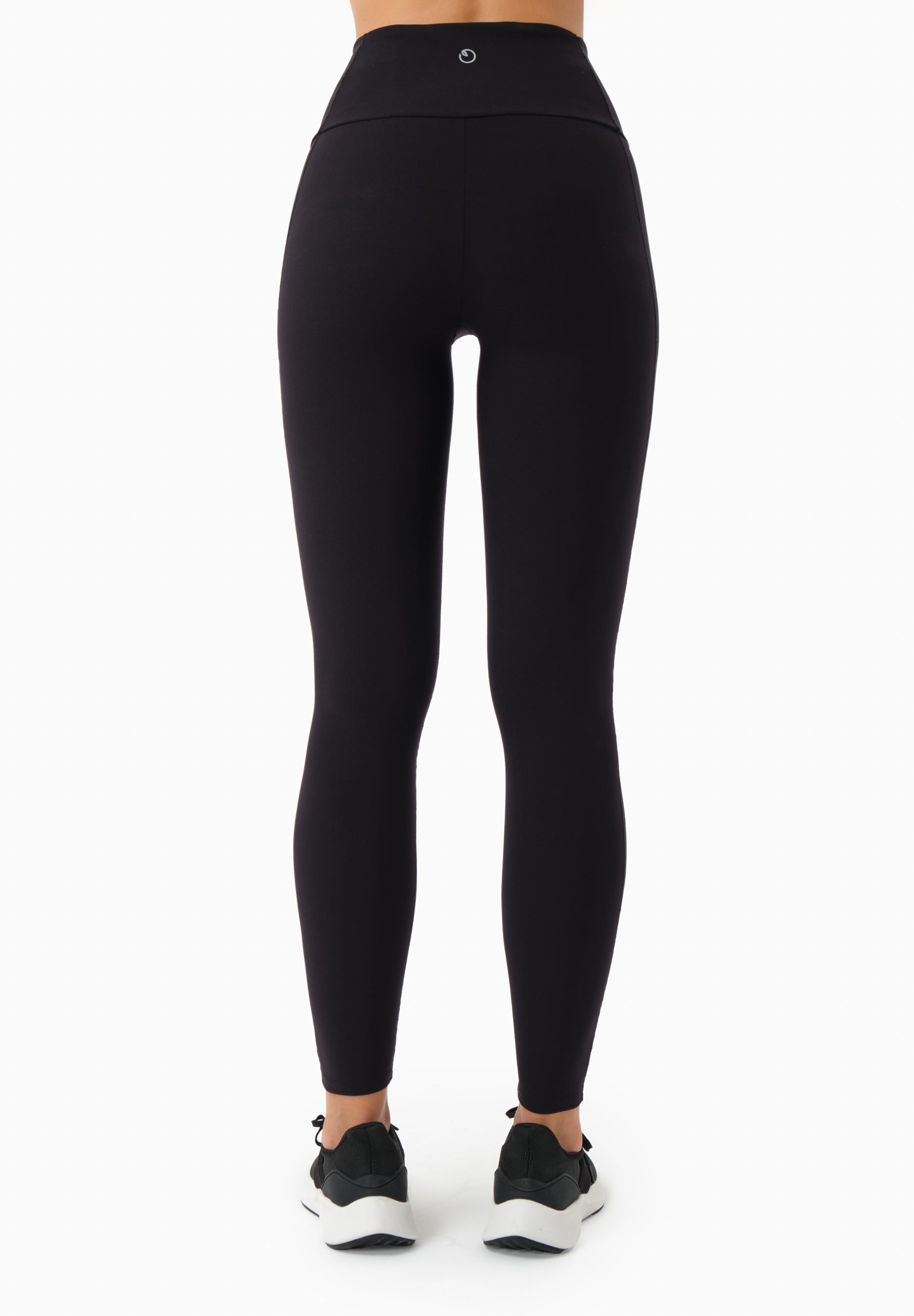 LINNDA | High Waist Leggings aus recyceltem Polyamid