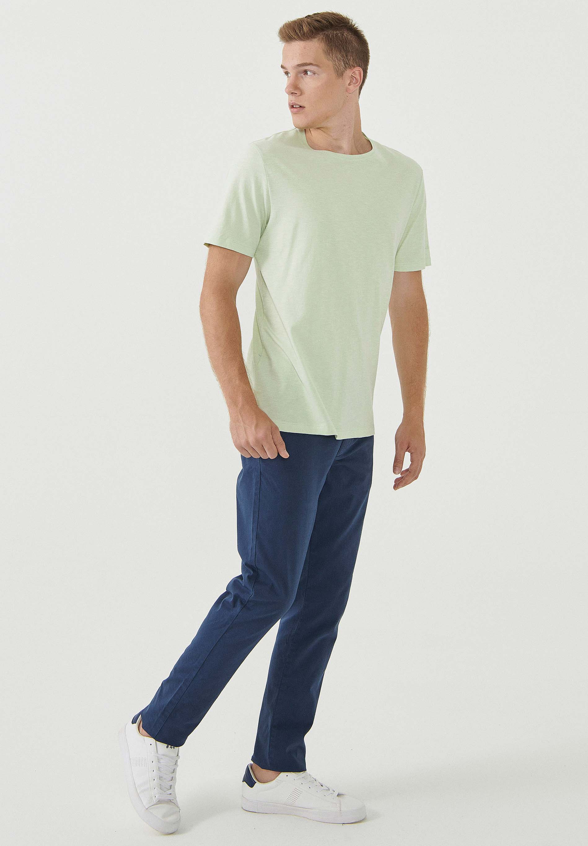 Basic T-Shirt aus Bio-Baumwolle