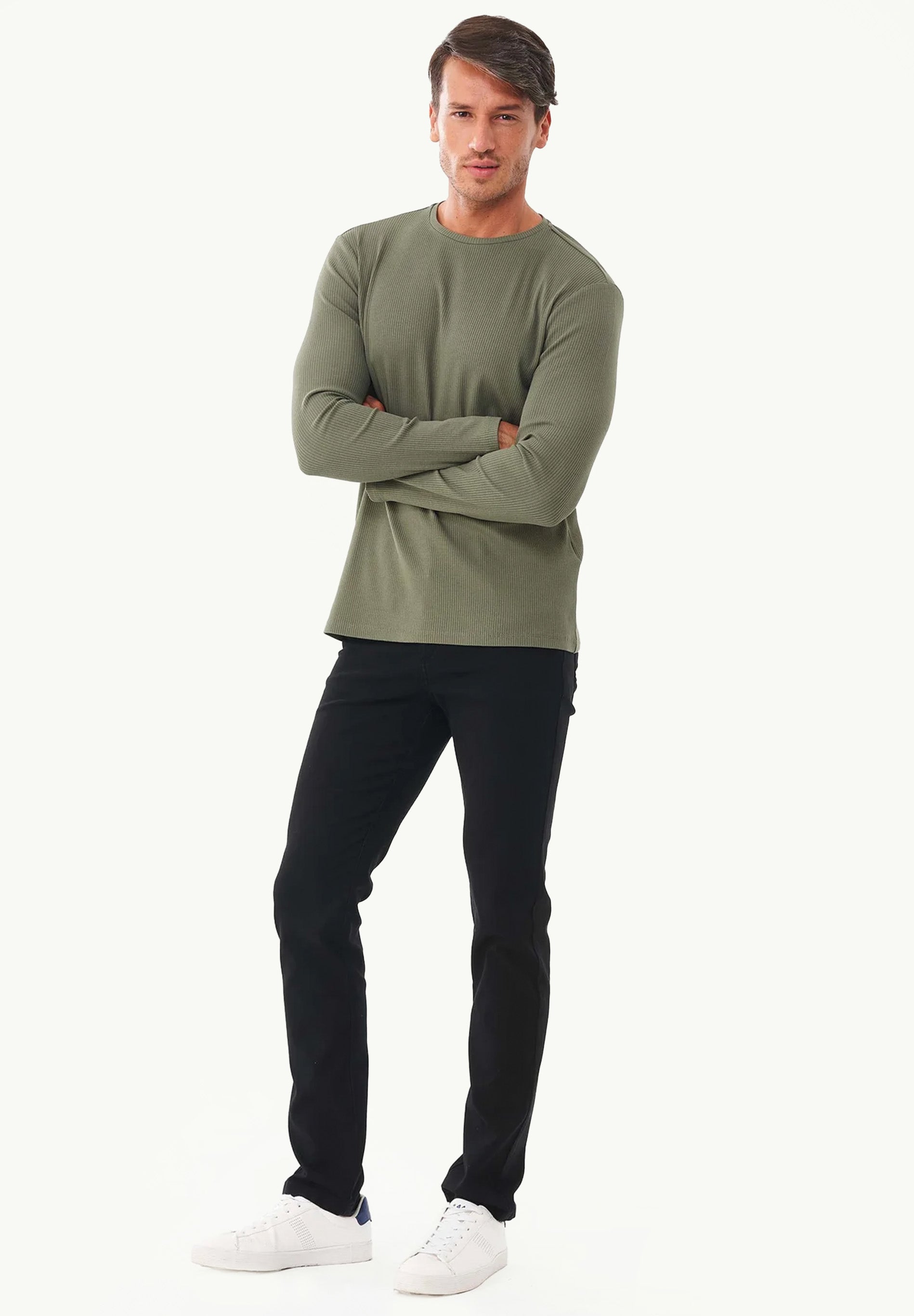 Geripptes Langarmshirt aus Bio-Baumwolle