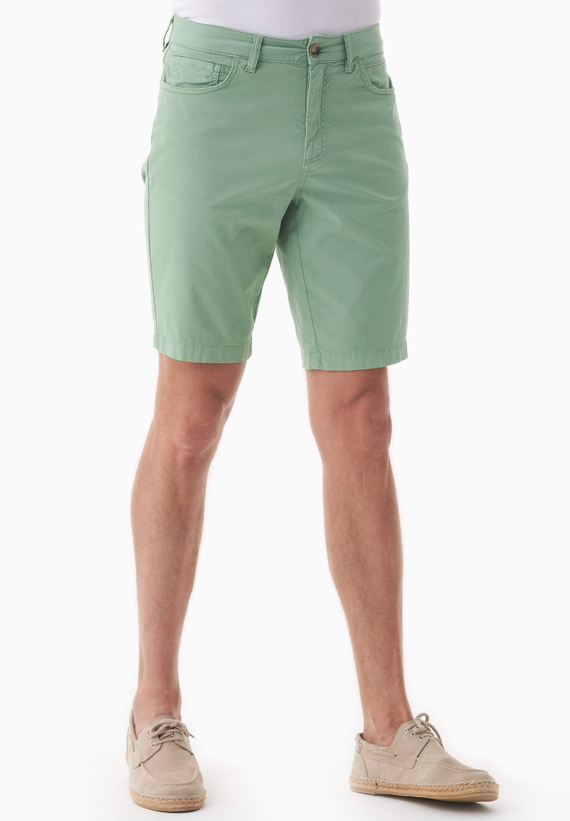 Regular-Fit Shorts aus Bio-Baumwolle