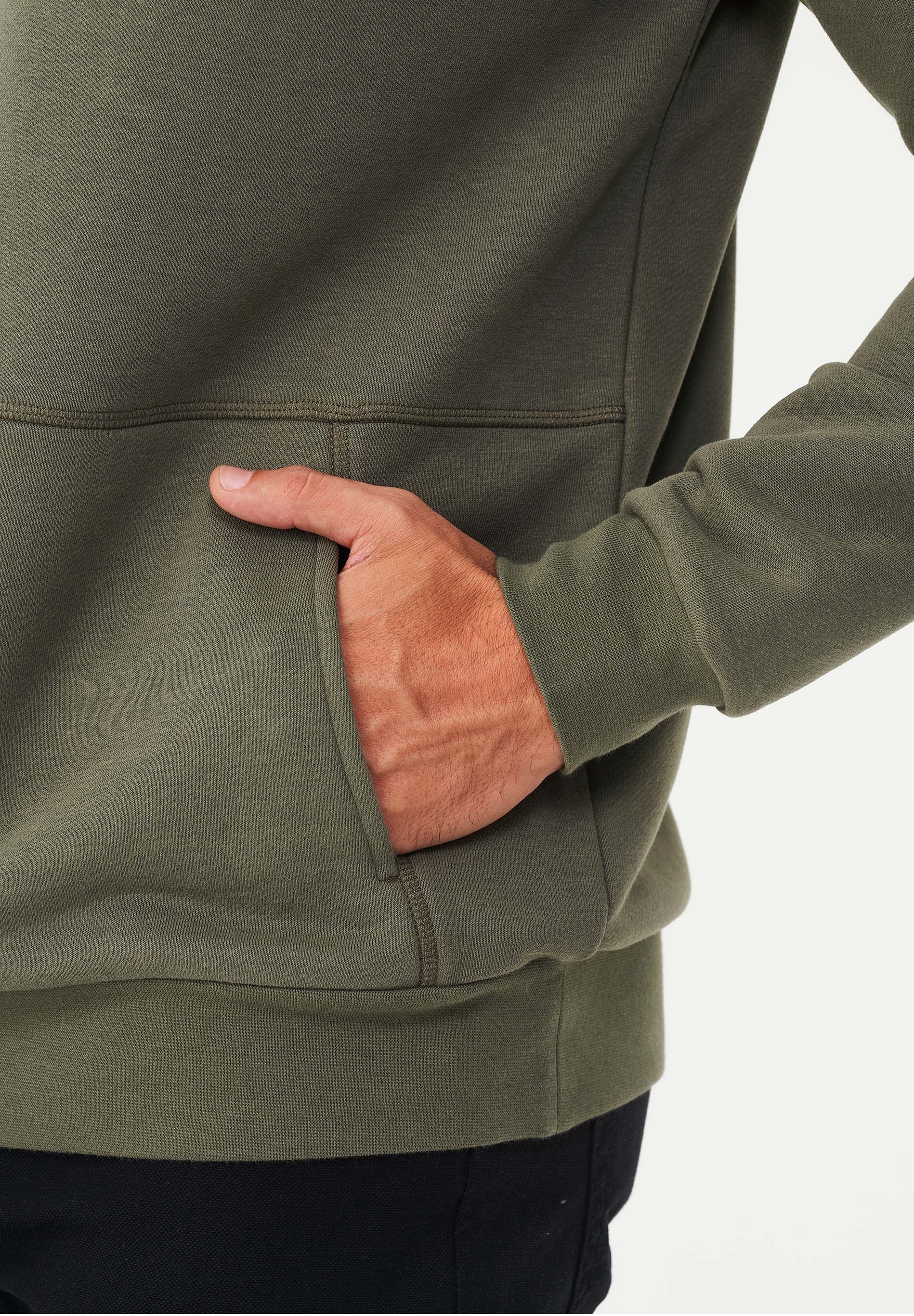 Hoodie aus Bio-Baumwolle & Modal mit recyceltem Polyester