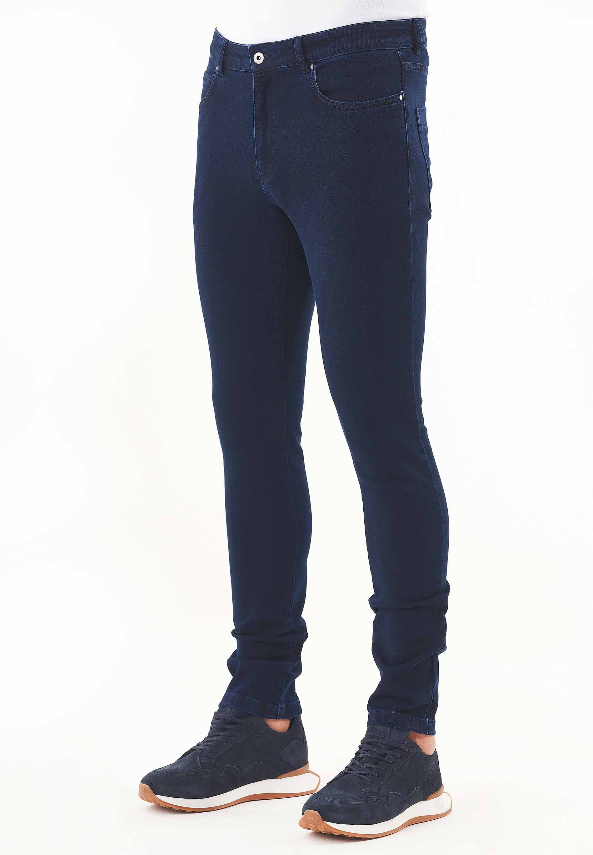 Slim Jeans aus Bio-Baumwolle