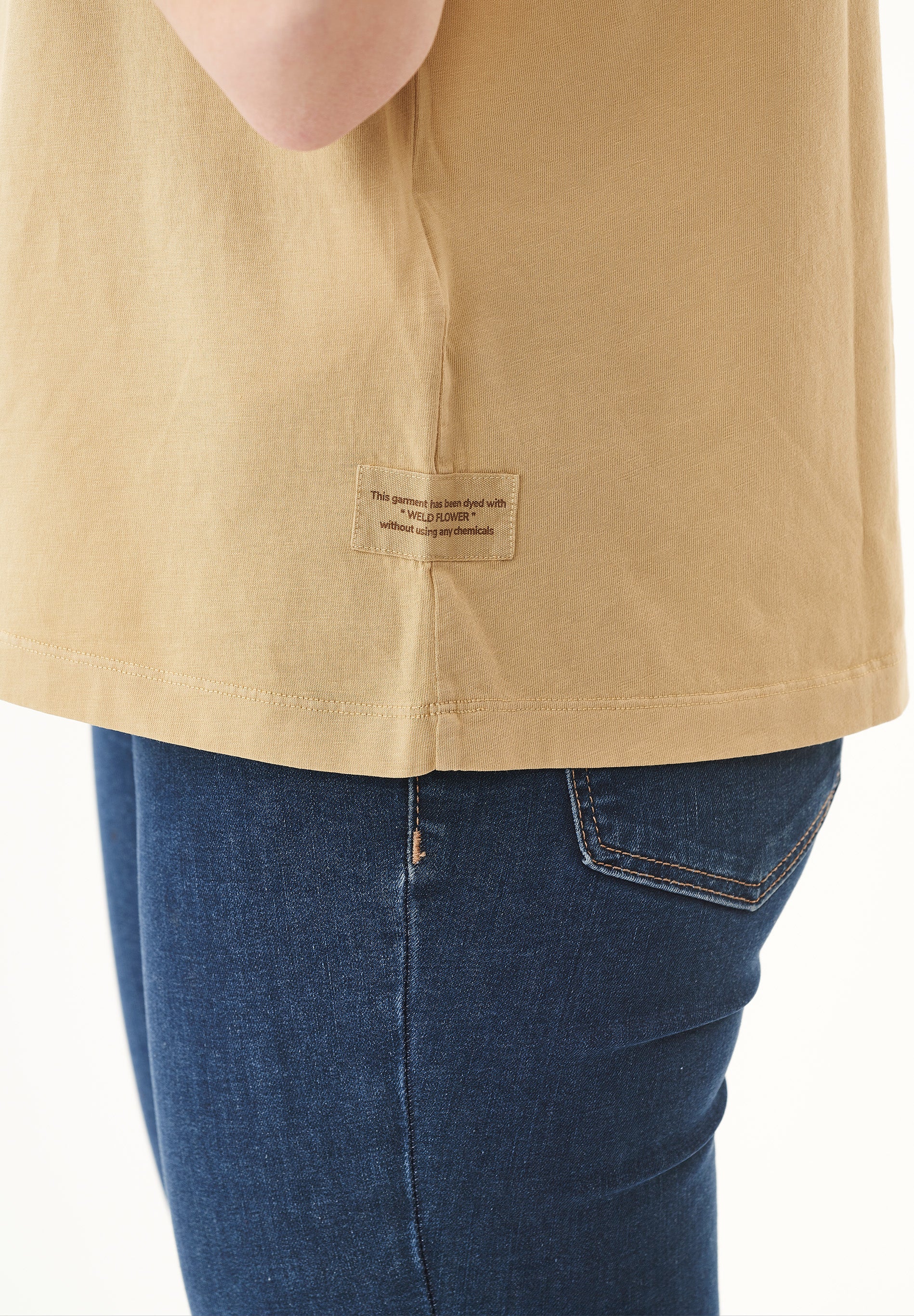 Natural Dye T-Shirt aus Bio-Baumwolle