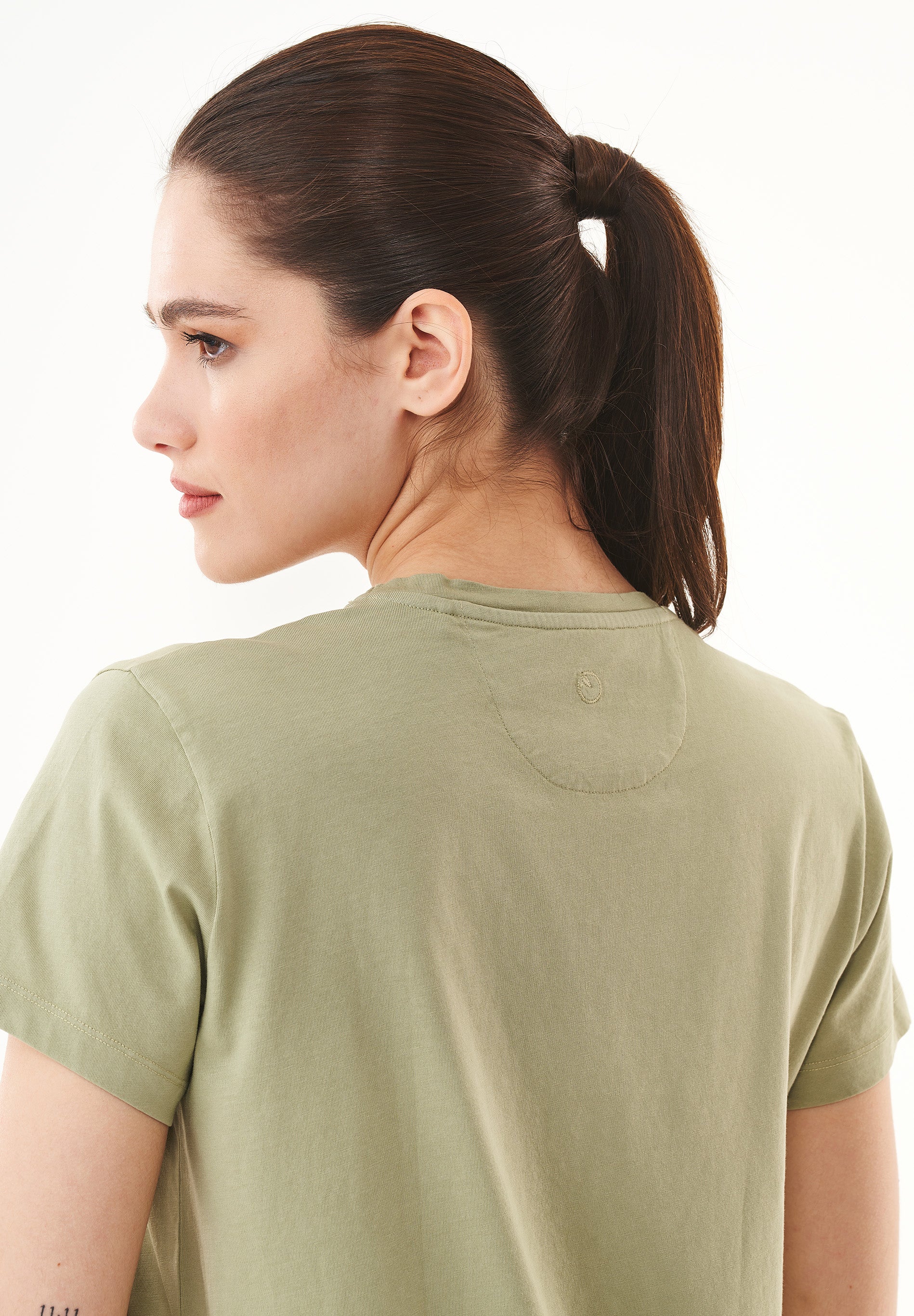 Natural Dye T-Shirt aus Bio-Baumwolle