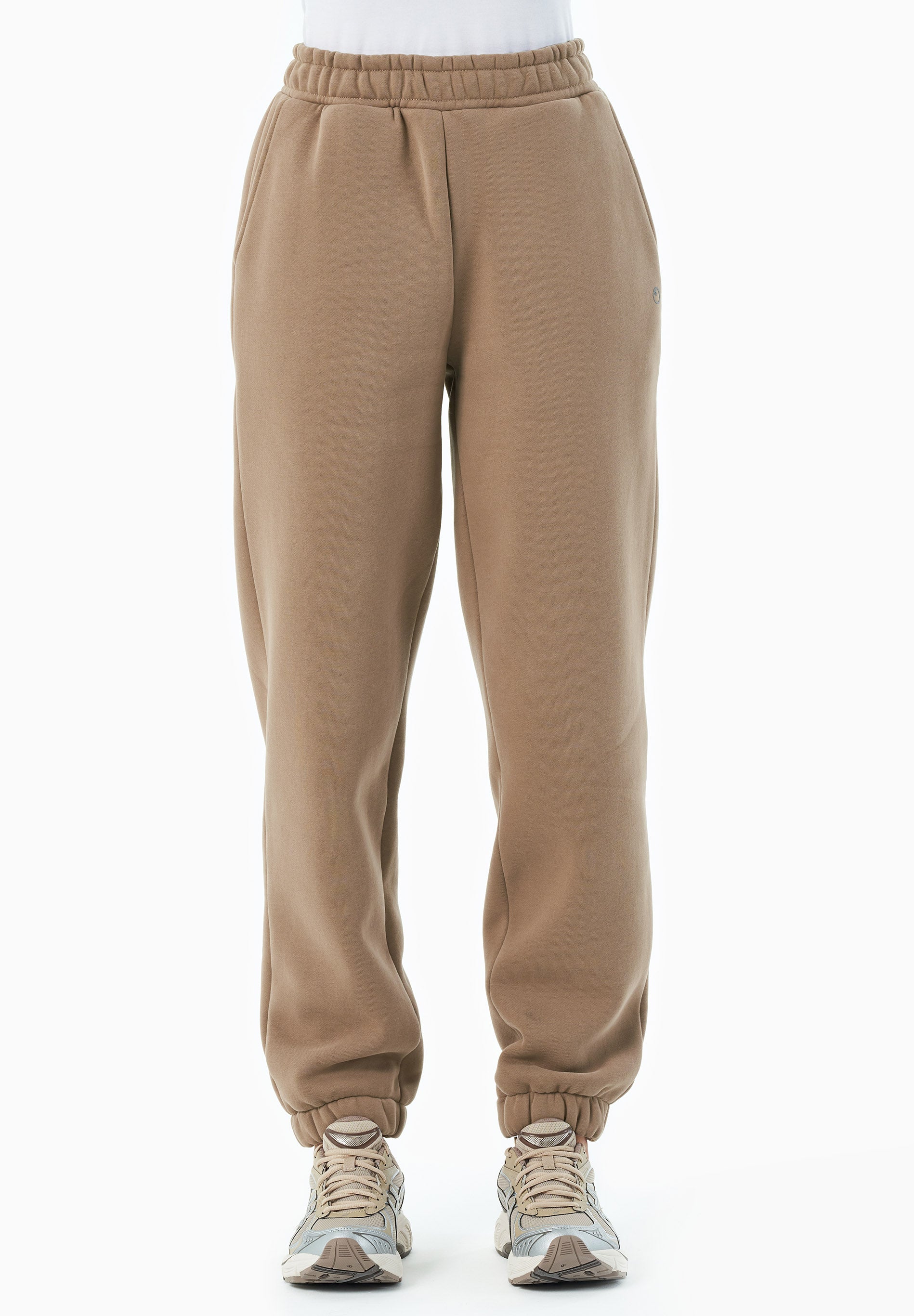 PARKERR | Essentials Travel Unisex Jogginghose aus Bio-Baumwolle & Recyceltem Polyester