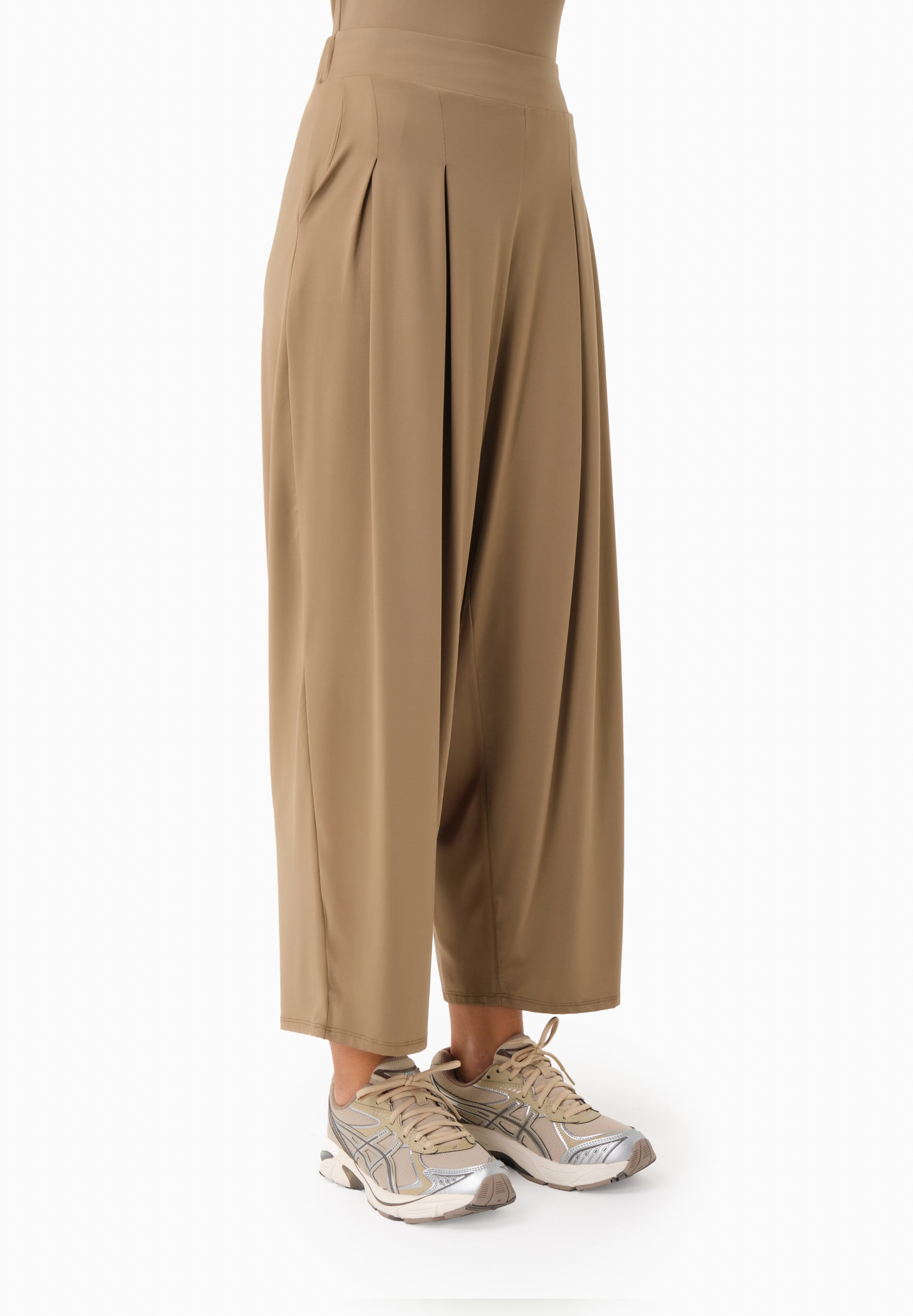 PEENY | Weit geschnittene Hose aus recyceltem Polyamid