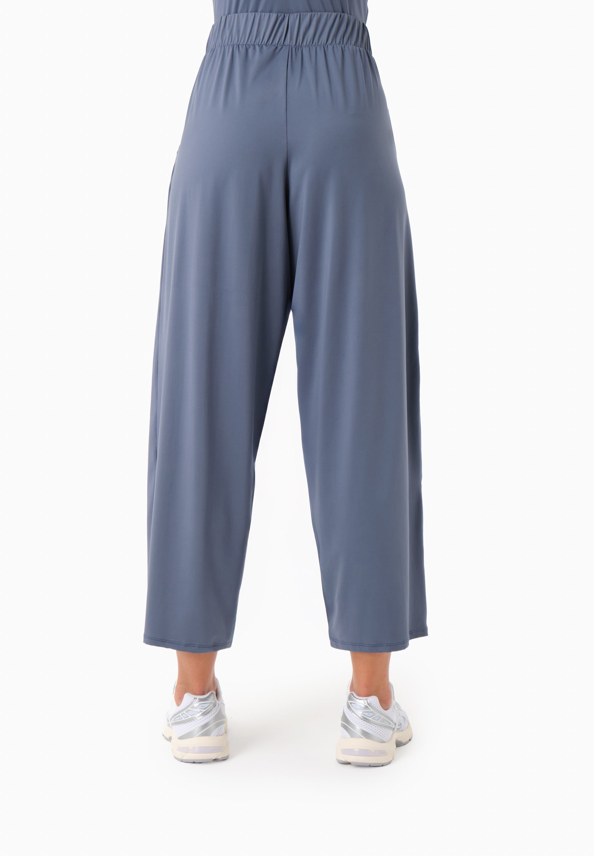 PEENY | Weit geschnittene Hose aus recyceltem Polyamid