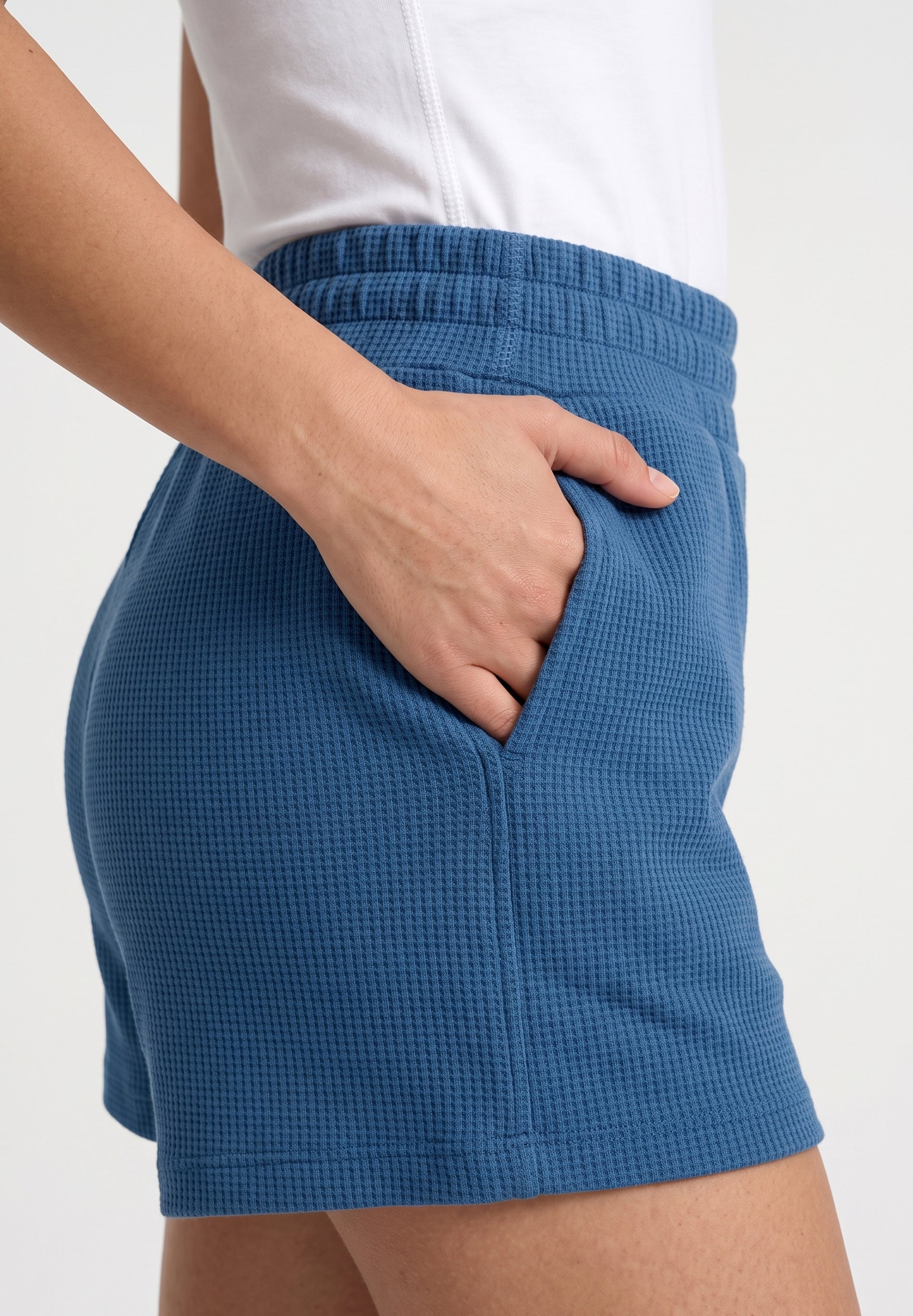SAVANNA | Waffel-Shorts aus Bio-Baumwolle und recyceltem Polyester