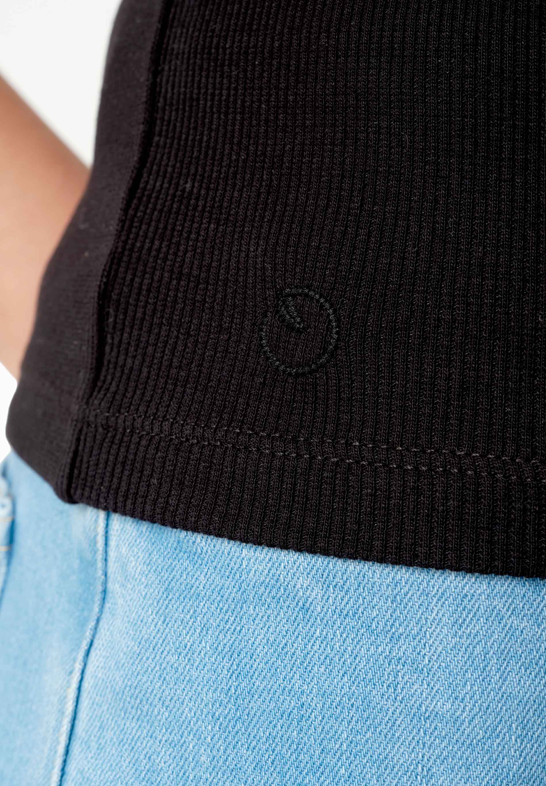 SOFFIA | Rib Top aus Bio-Baumwolle