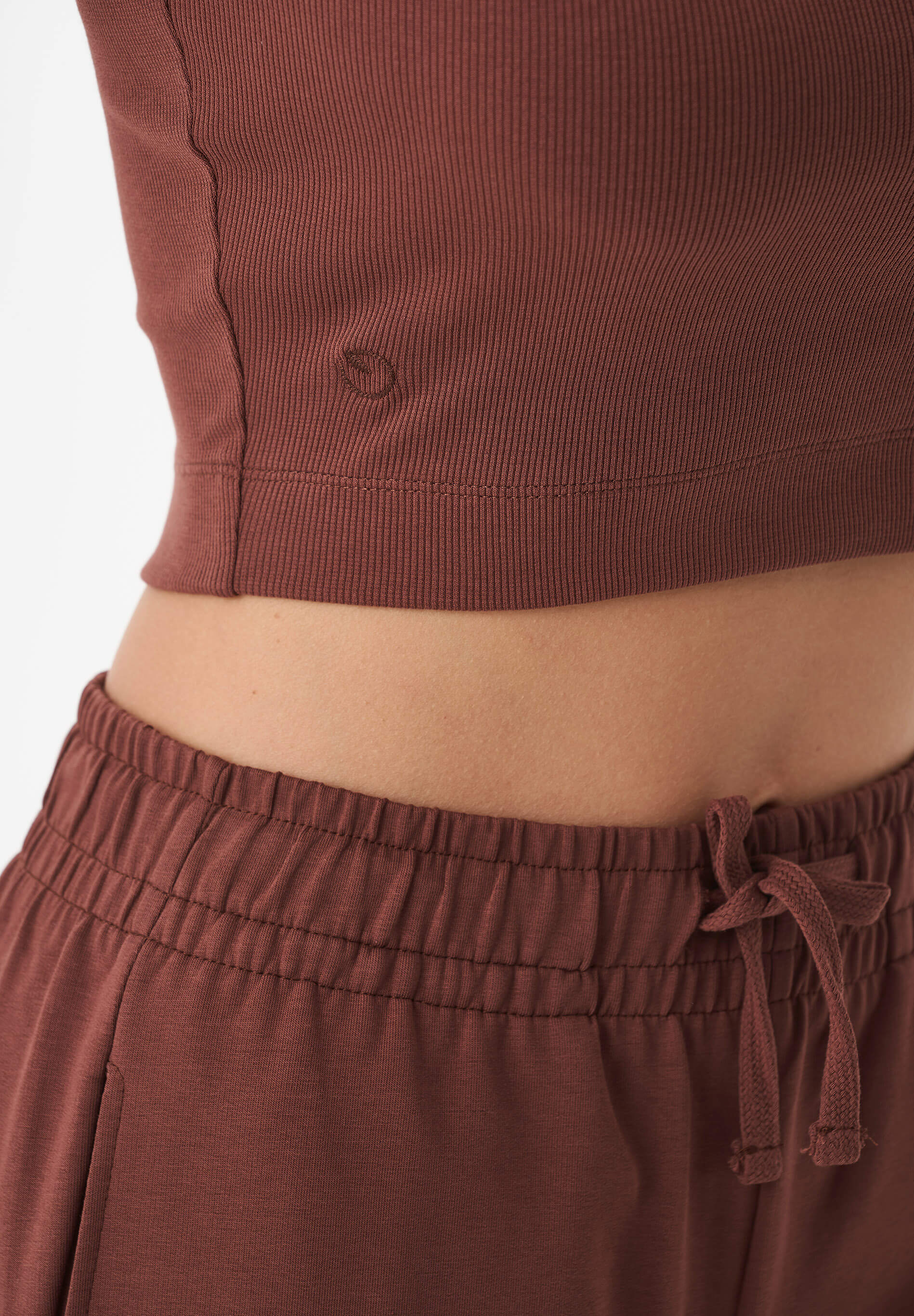SONNIA | Cropped Rib Top aus Bio-Baumwolle