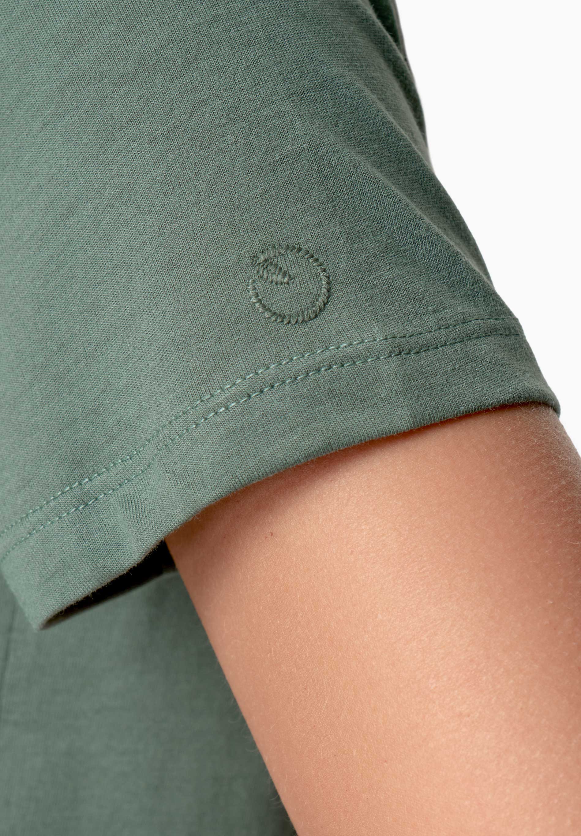 TAMARRA | T-Shirt aus TENCEL™ Modal und Bio-Baumwolle mit V-Ausschnitt