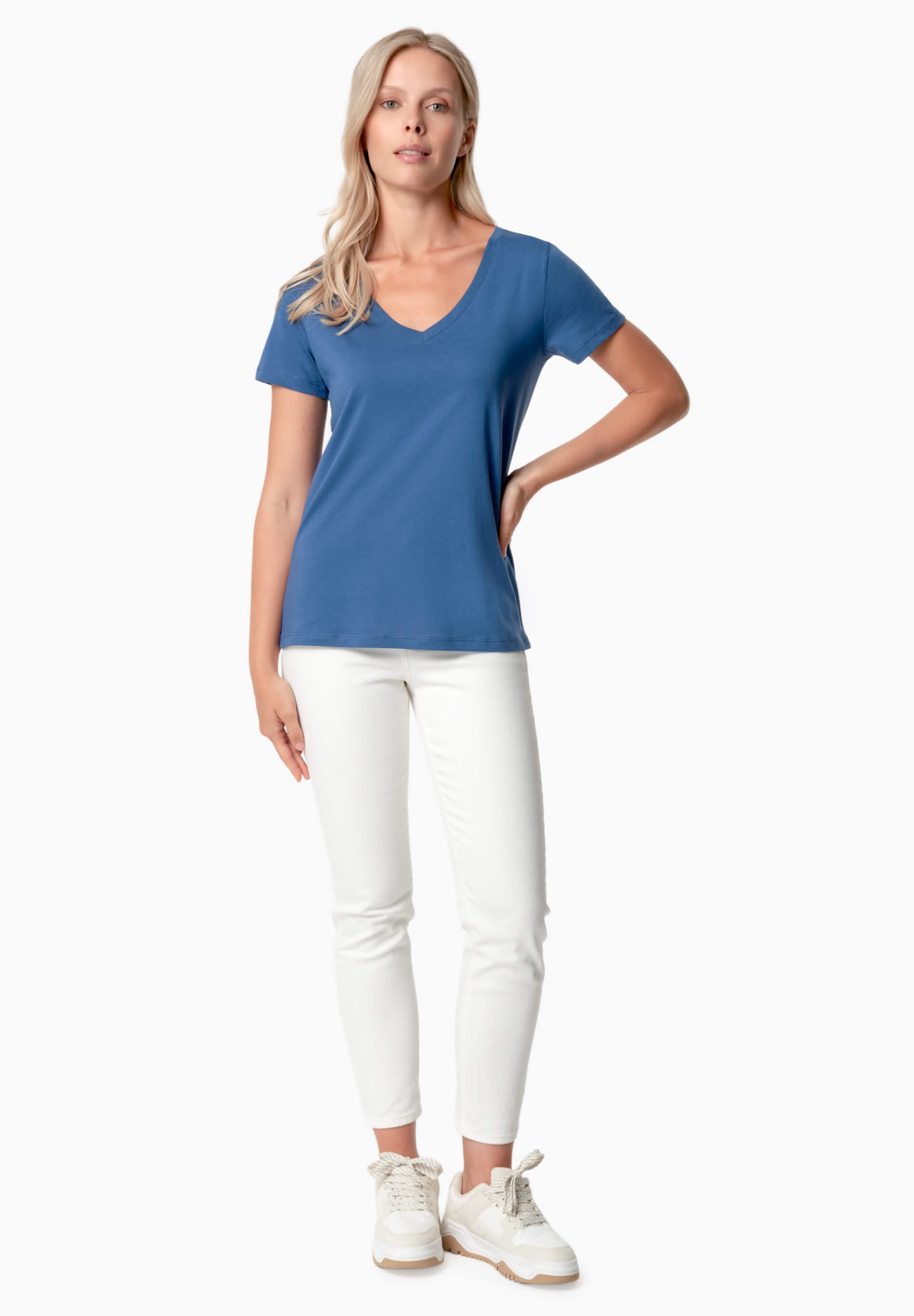 TAMARRA | T-Shirt aus TENCEL™ Modal und Bio-Baumwolle mit V-Ausschnitt
