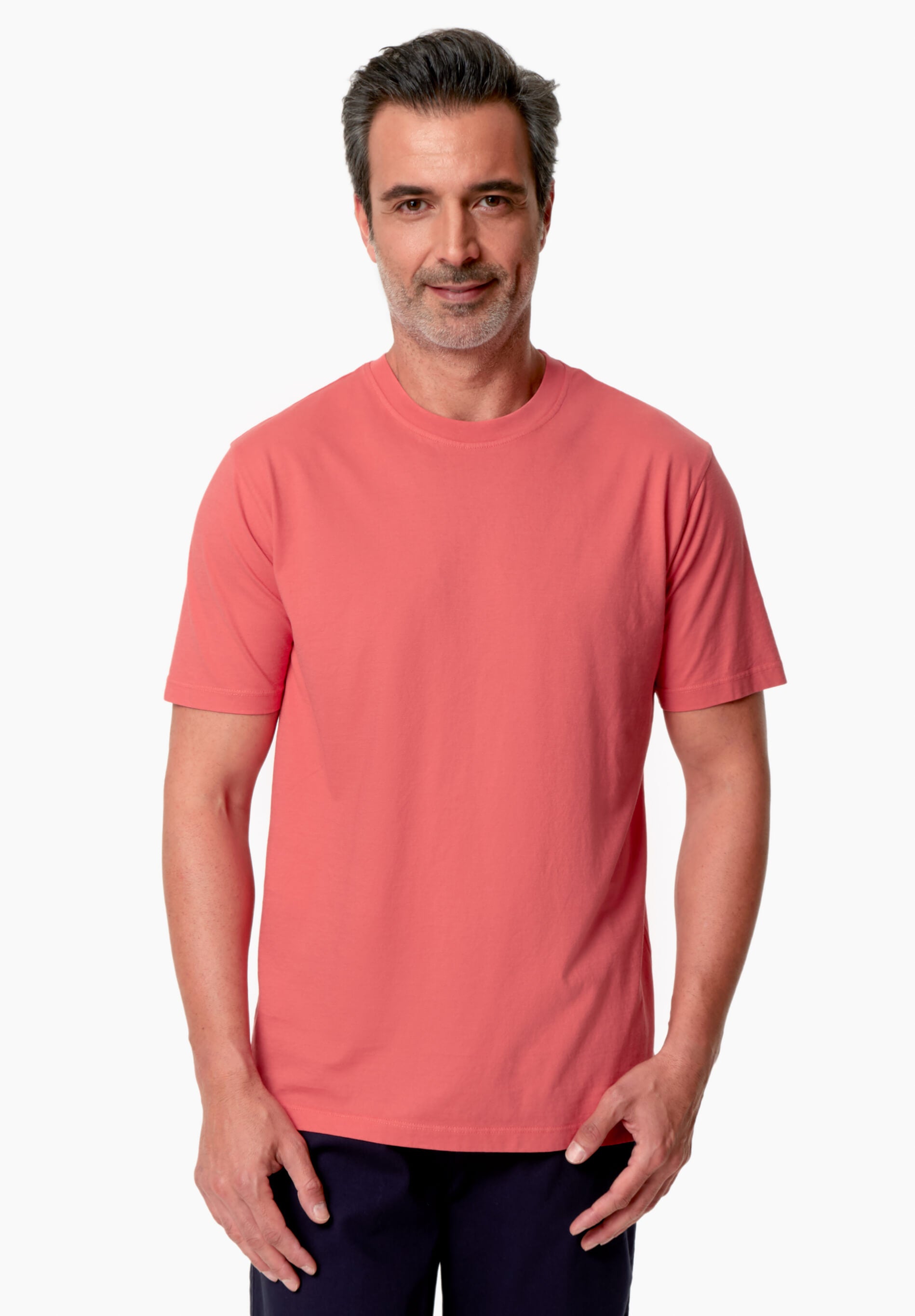 TAYLANN | Basic T-Shirt aus Bio-Baumwolle