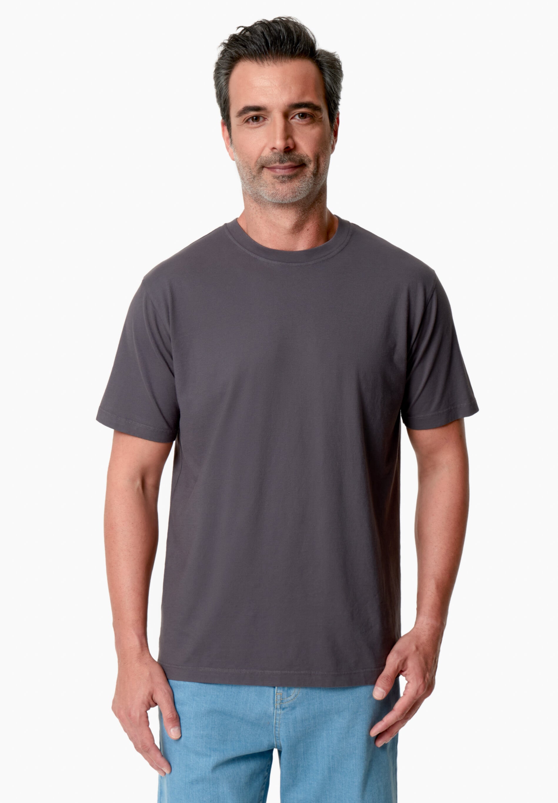 TAYLANN | Basic T-Shirt aus Bio-Baumwolle
