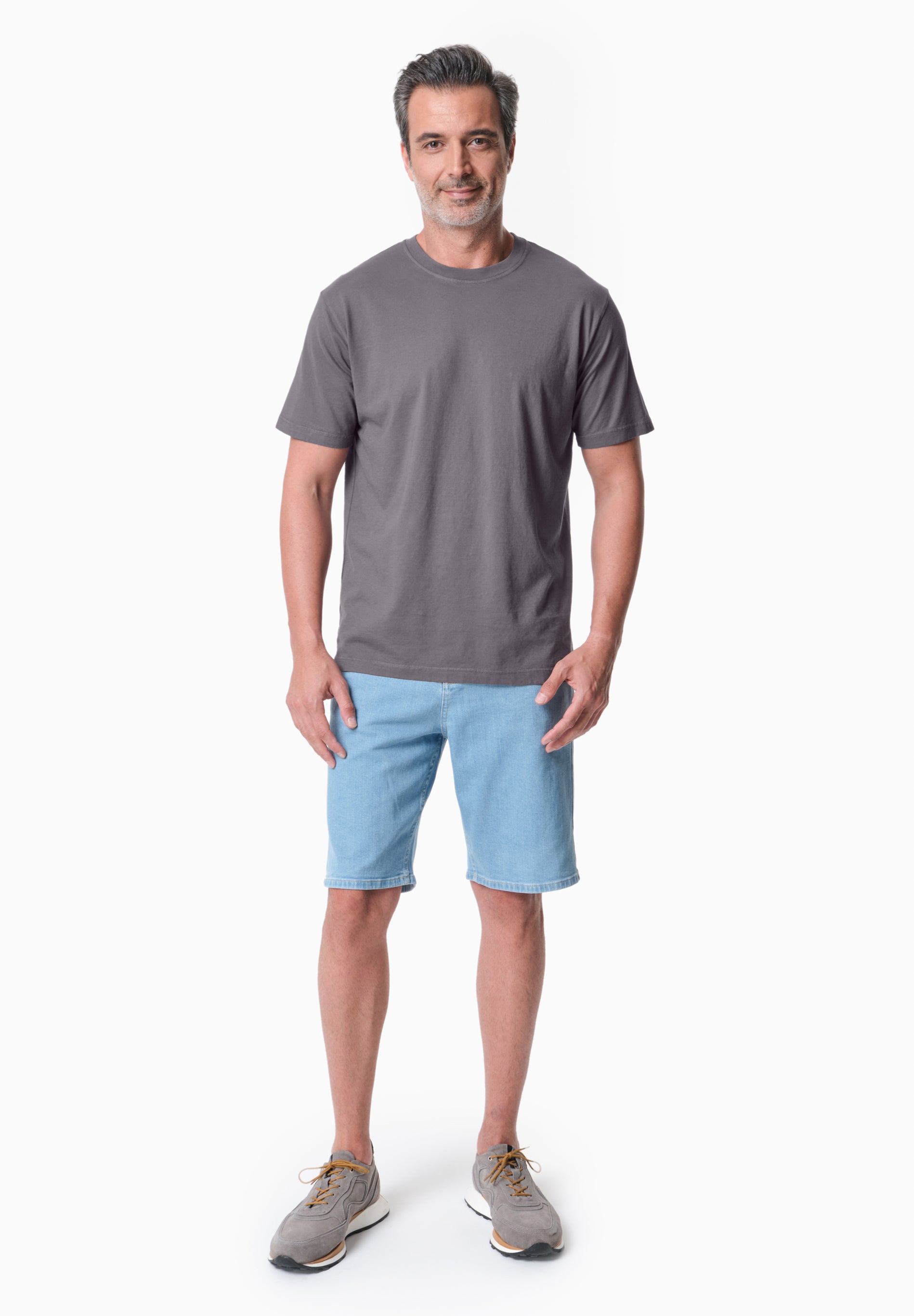 TAYLANN | Basic T-Shirt aus Bio-Baumwolle