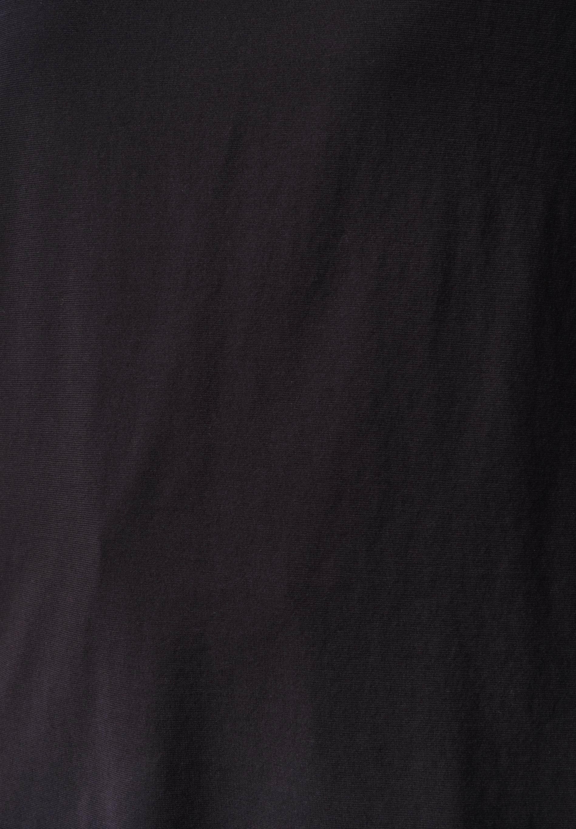 TESSA | Basic T-Shirt aus Bio-Baumwolle mit V-Ausschnitt