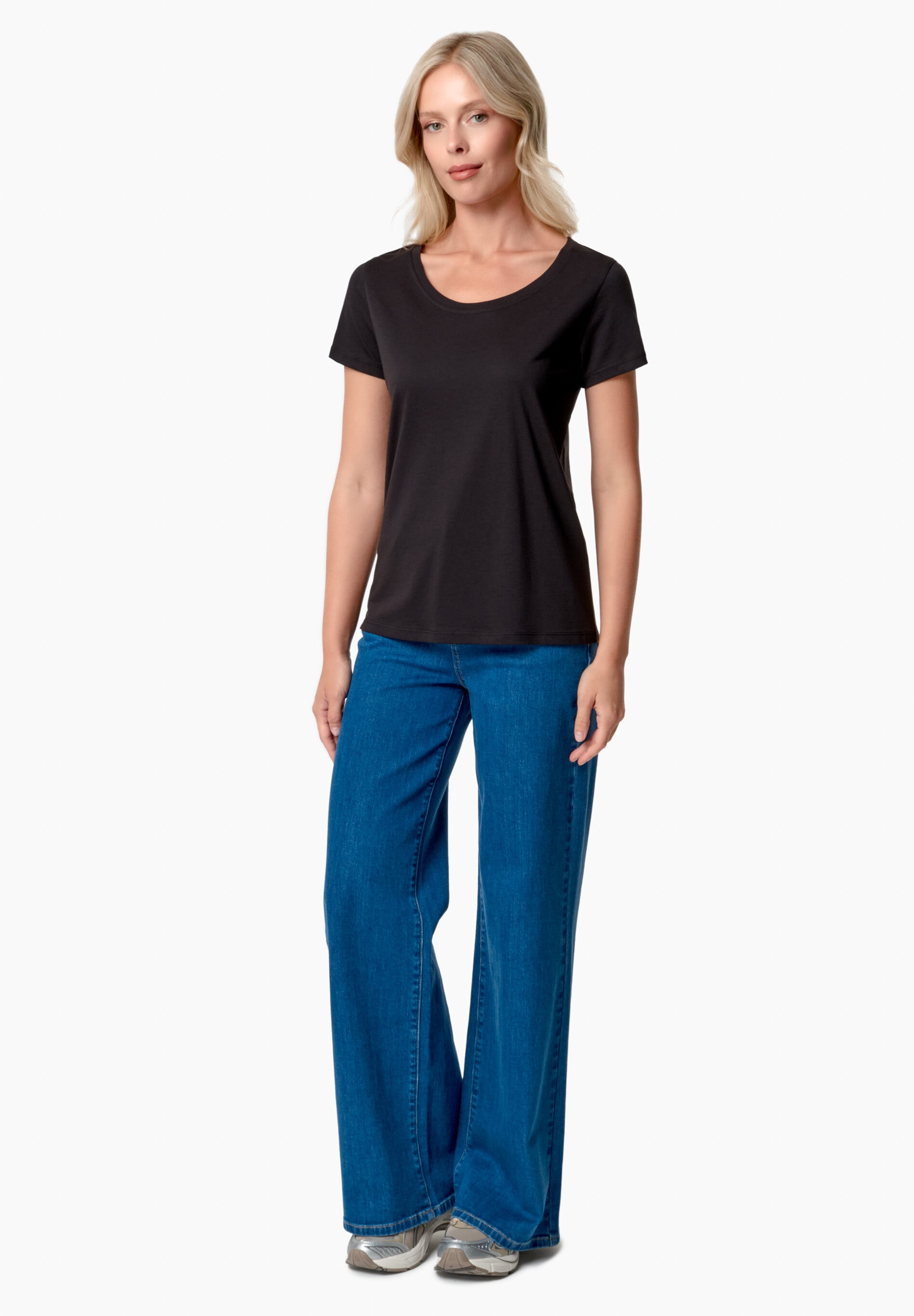 TIJEEN | T-Shirt aus TENCEL™ Modal und Bio-Baumwolle
