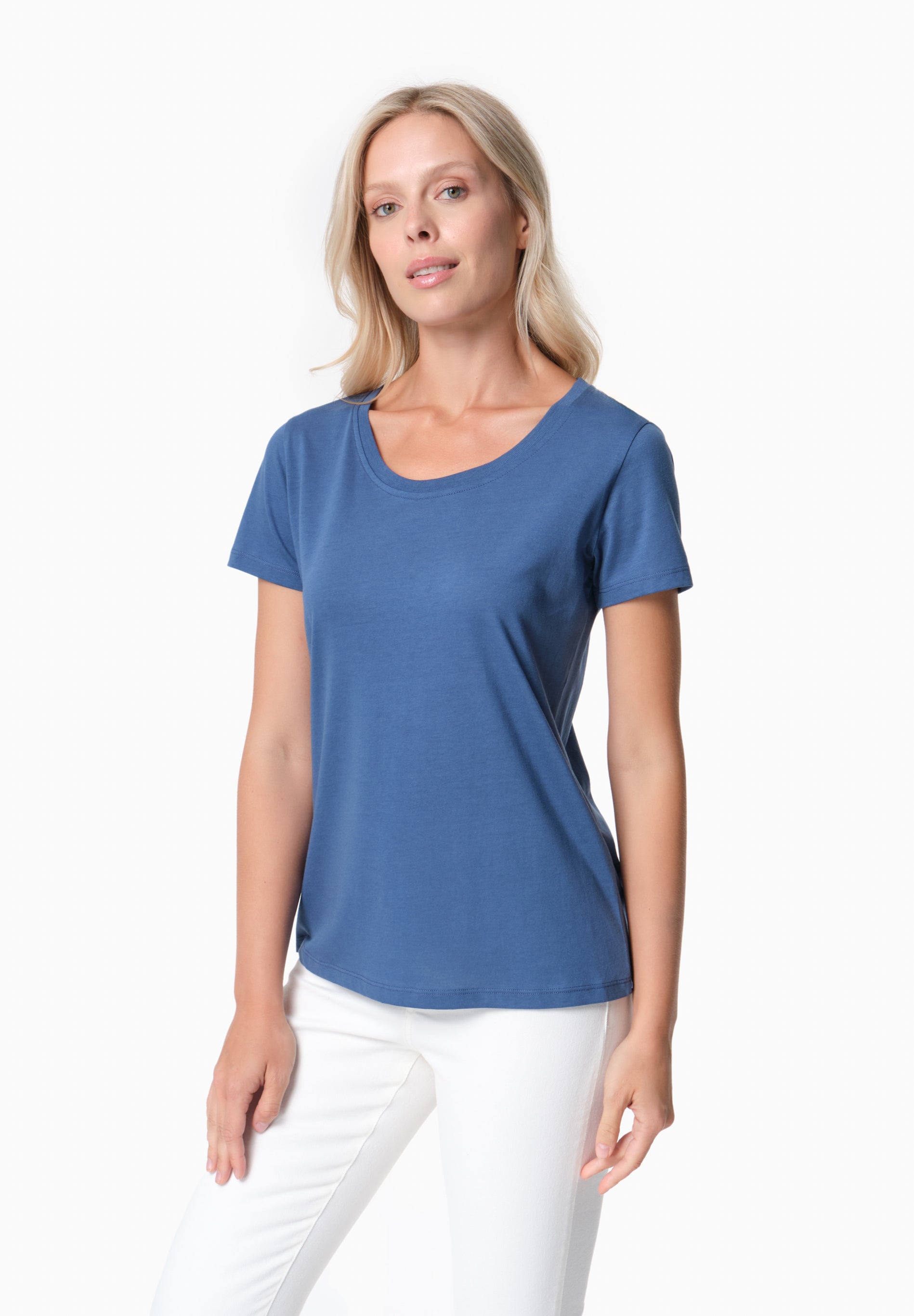 TIJEEN | T-Shirt aus TENCEL™ Modal und Bio-Baumwolle