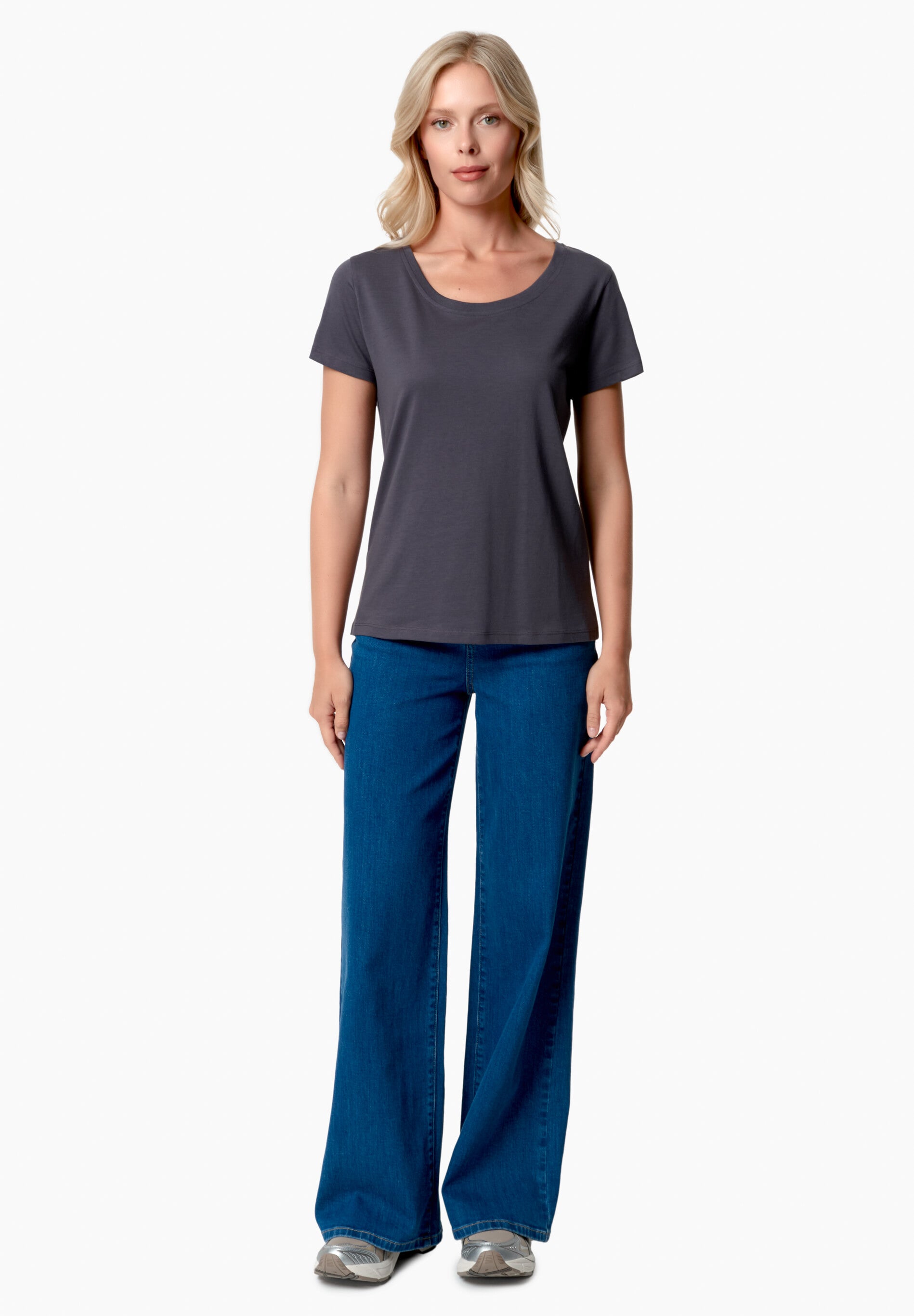 TIJEEN | T-Shirt aus TENCEL™ Modal und Bio-Baumwolle