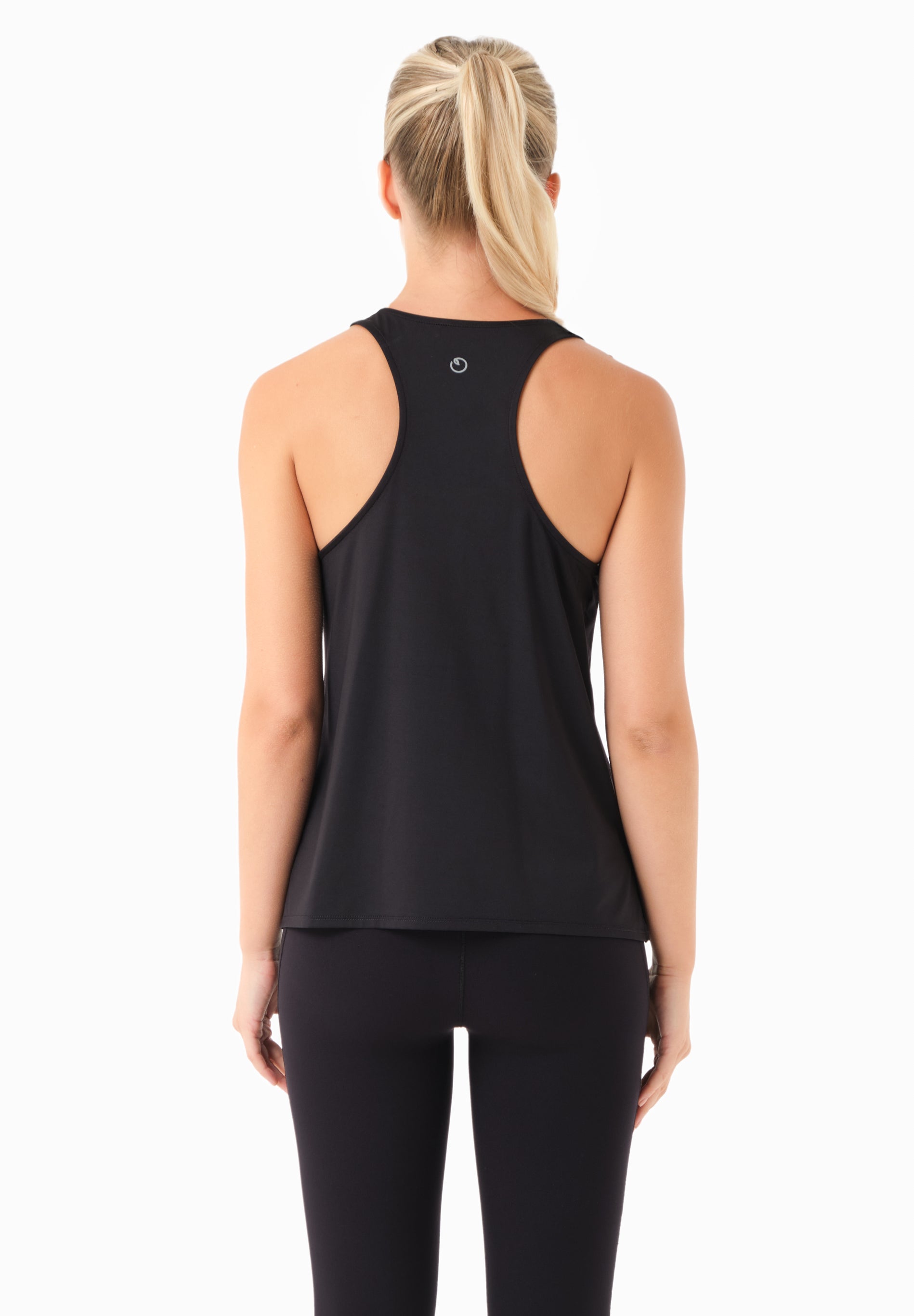TINNA | Sportliches Tanktop aus recyceltem Polyamid