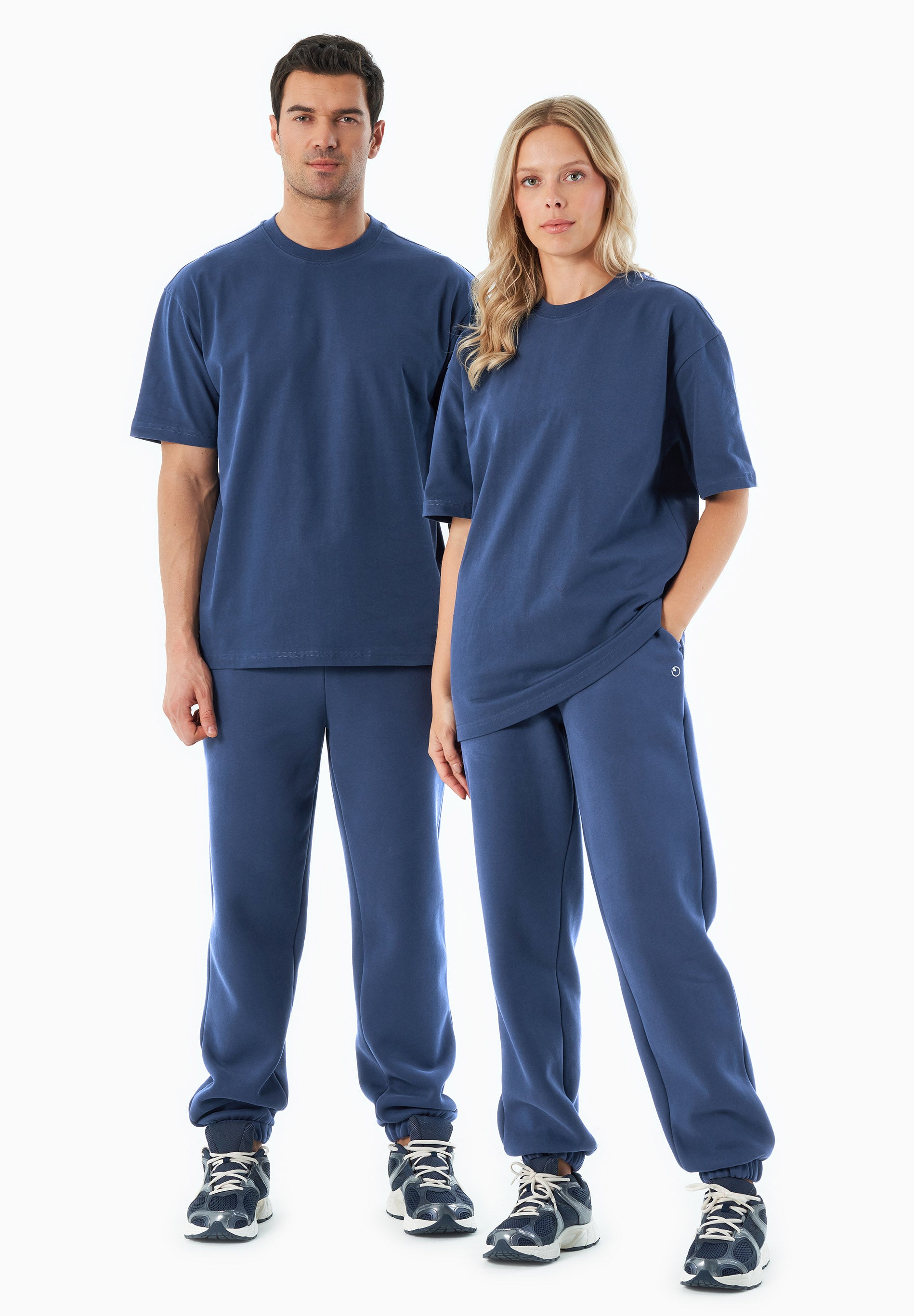 TUSSEM | Essentials Travel Unisex T-Shirt aus Bio-Baumwolle