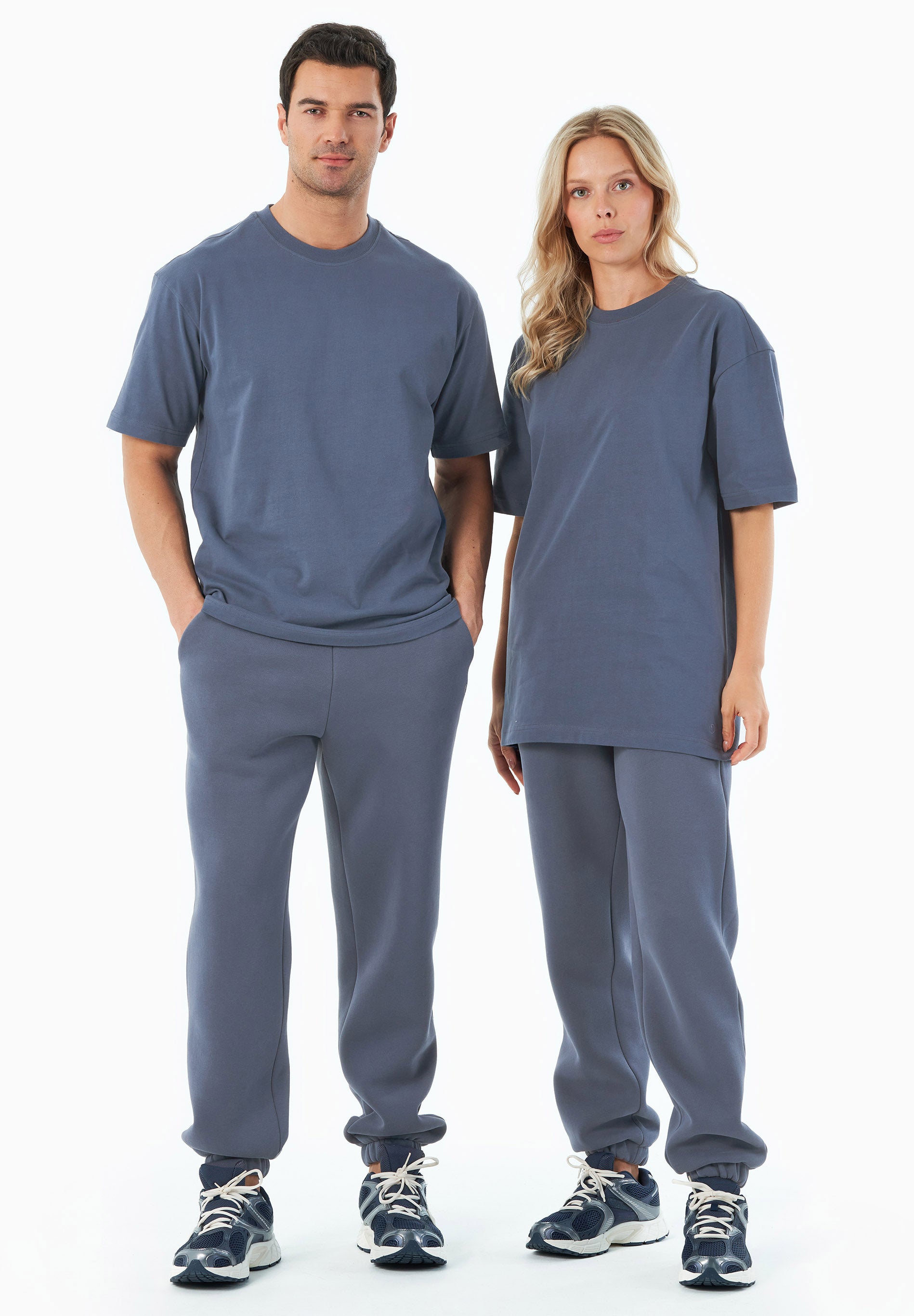 TUSSEM | Essentials Travel Unisex T-Shirt aus Bio-Baumwolle