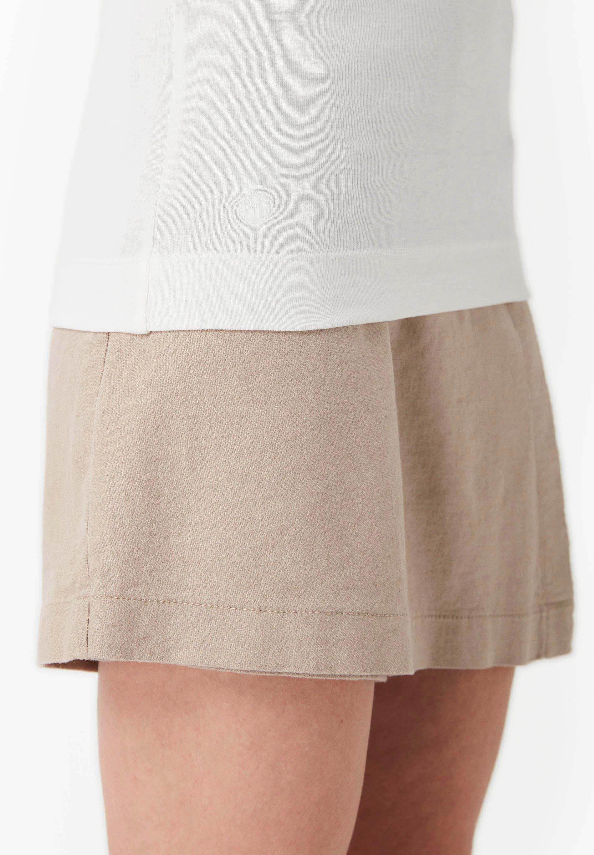 Geripptes Basic Top aus Bio-Baumwolle