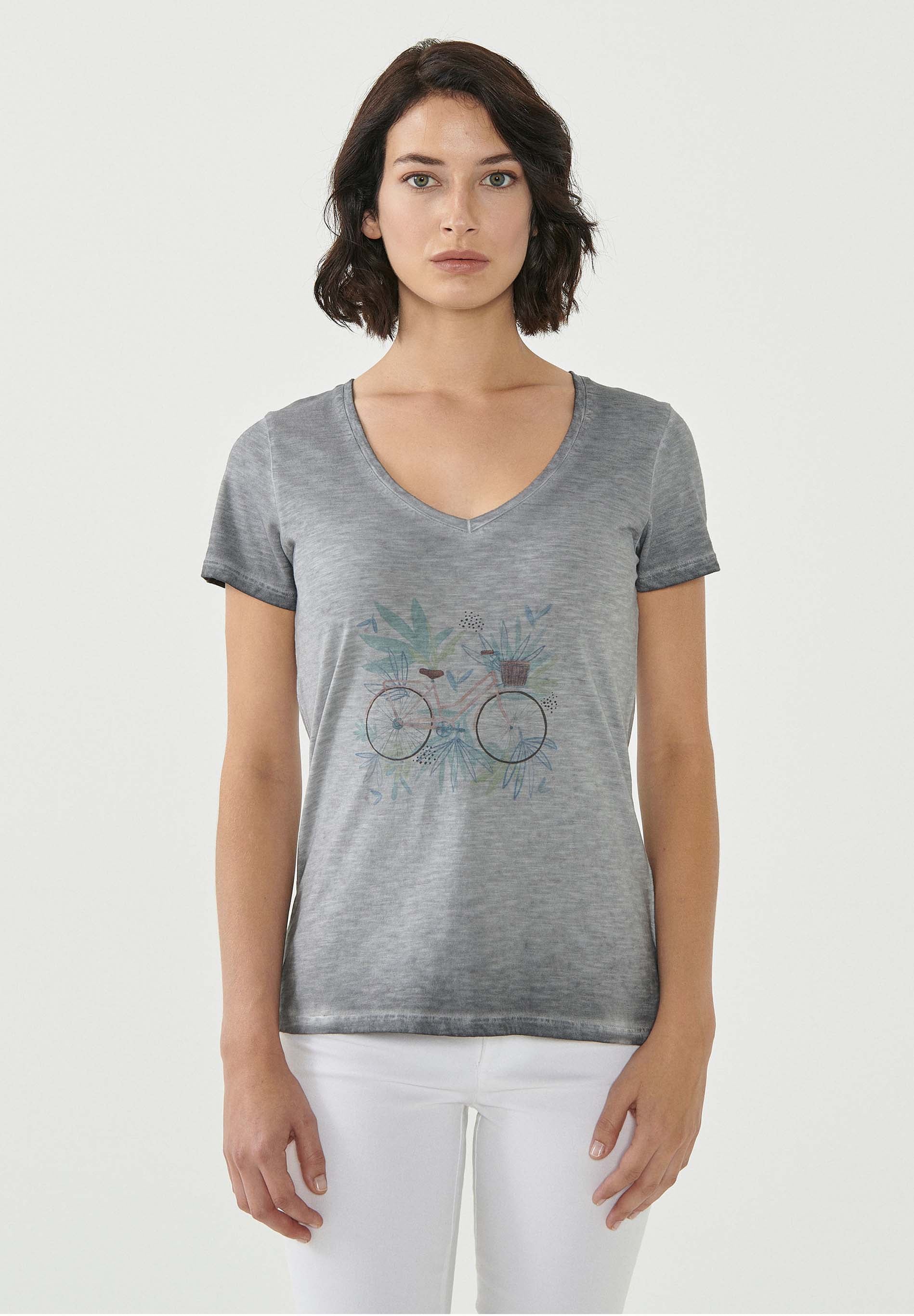 Garment Dyed T-Shirt aus Bio-Baumwolle mit Fahrrad-Print