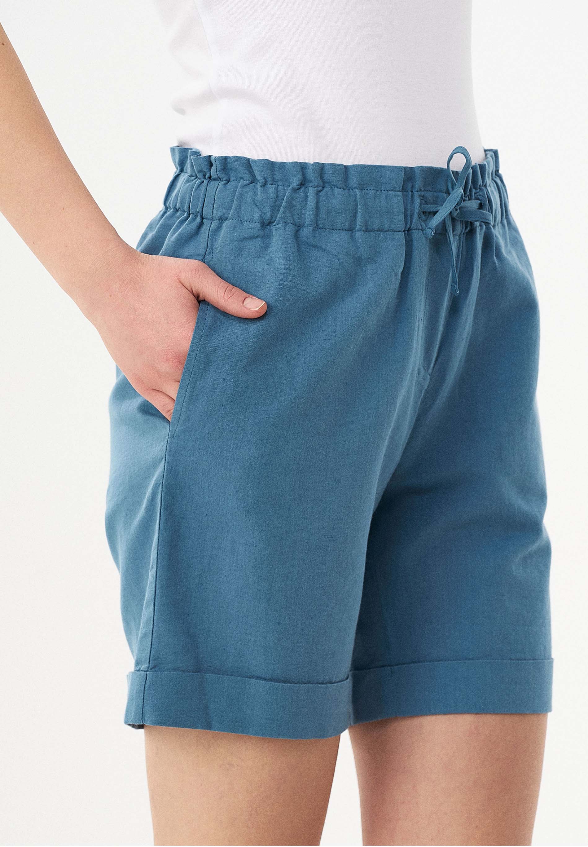 Paperbag-Shorts aus Leinengemisch