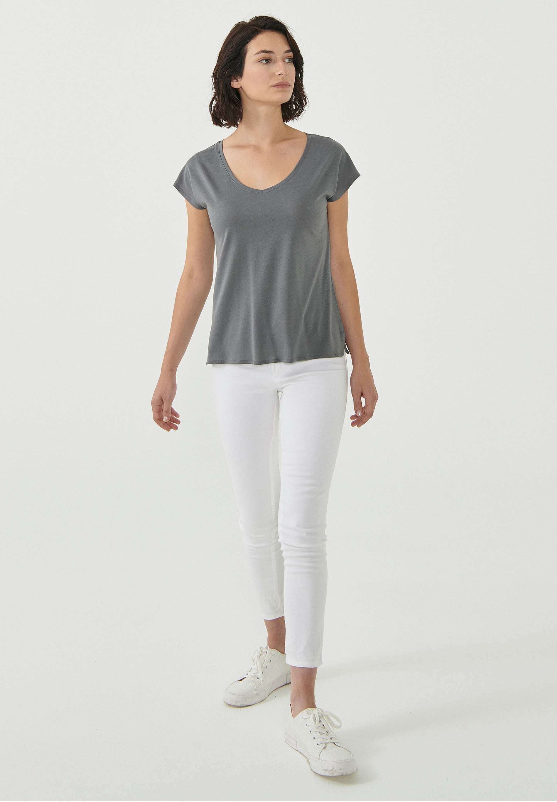 T-Shirt aus TENCEL™ Lyocell und Bio-Baumwolle
